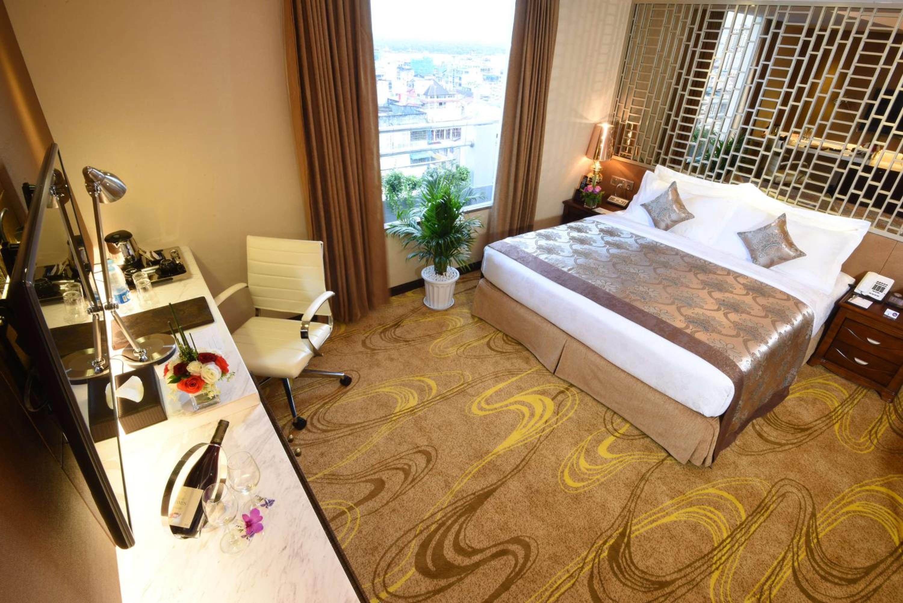 Studio Suite With Double Bed - Non-Smoking