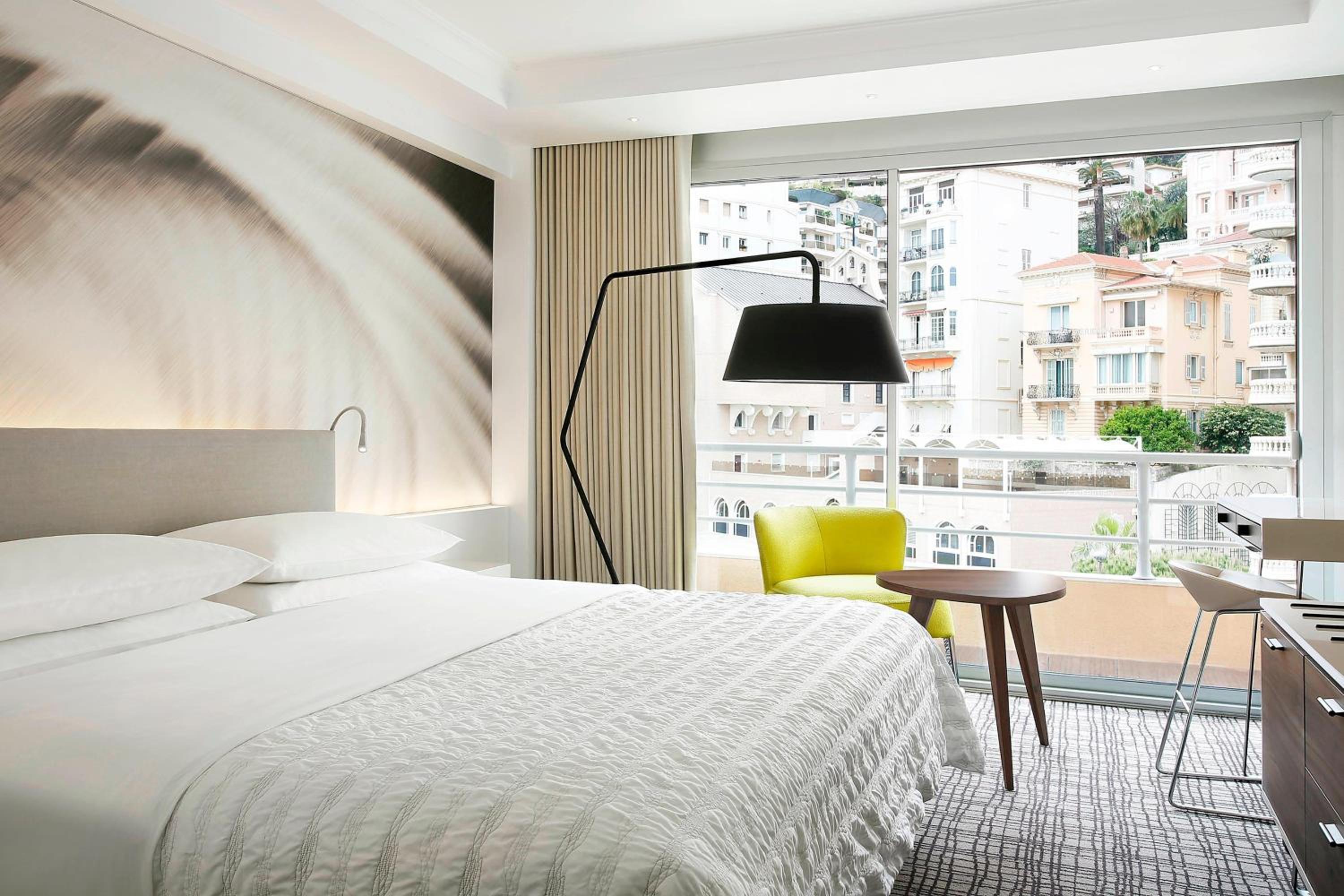 Classic, Guest room, 1 King, City view