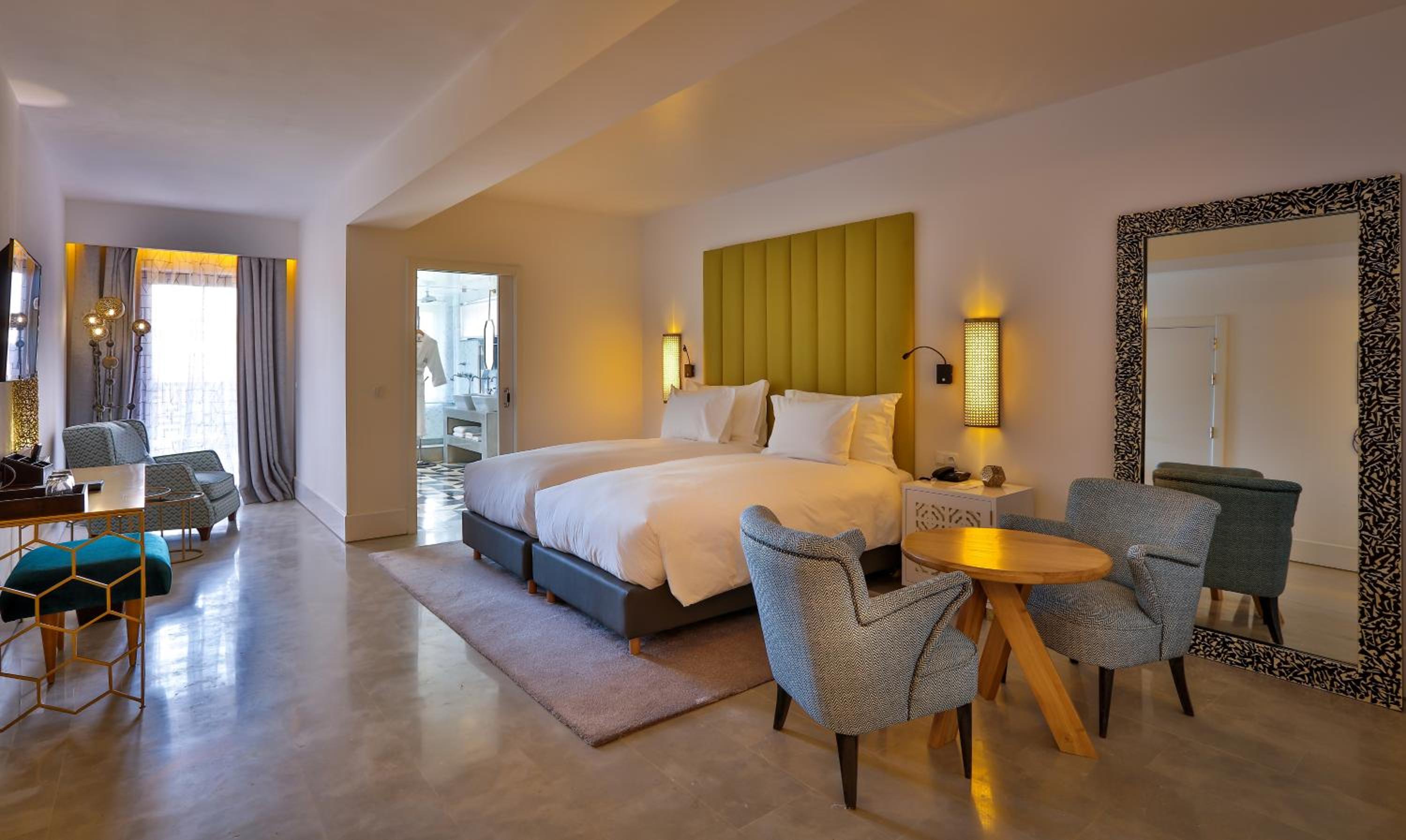 Deluxe Double or Twin Room