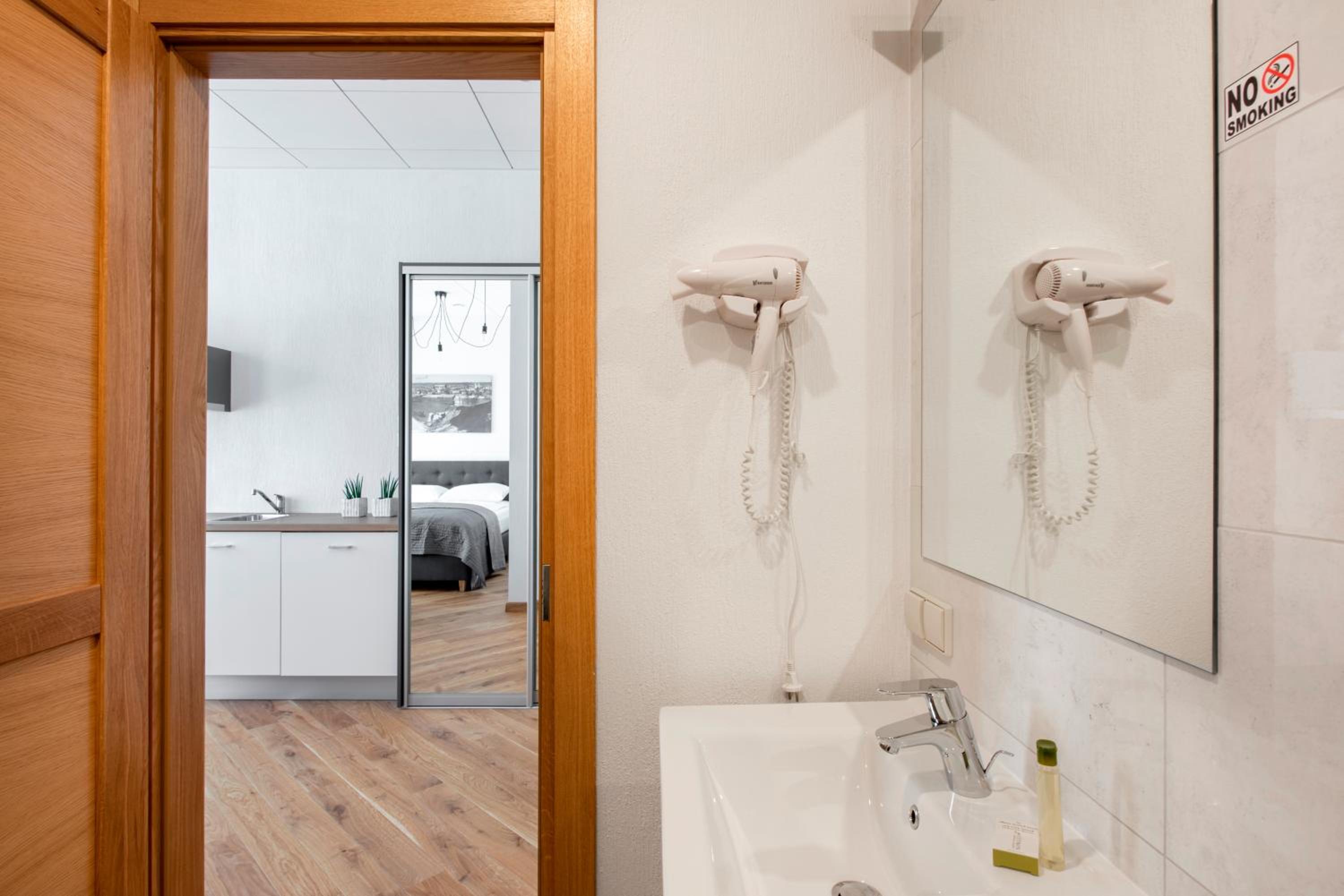 Apartment with Garden View