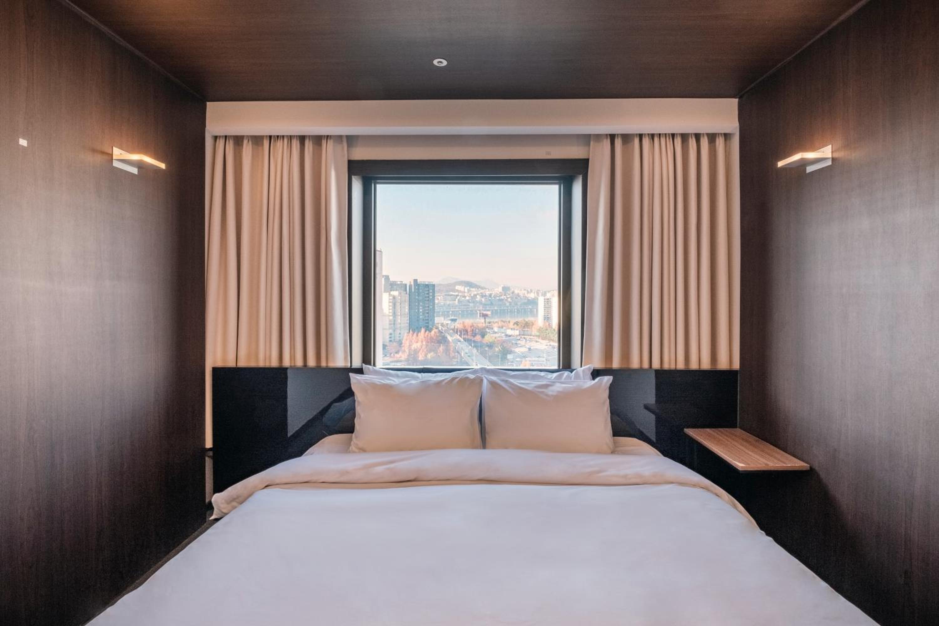 Superior Double Room with City View
