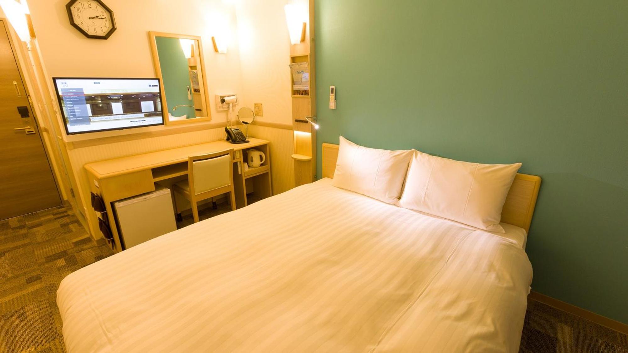 Queen Room - Non-Smoking