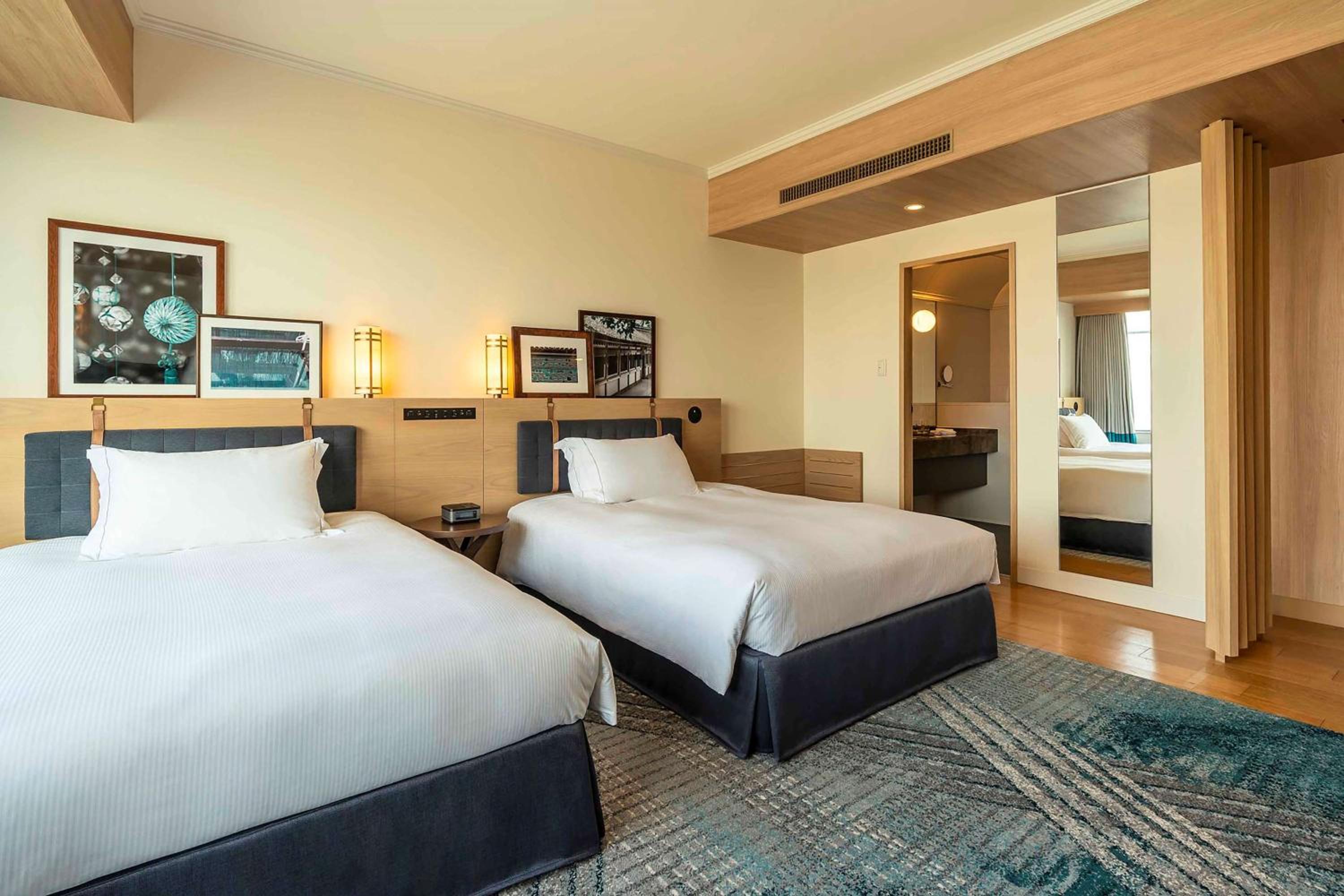 Deluxe Premium Twin Room