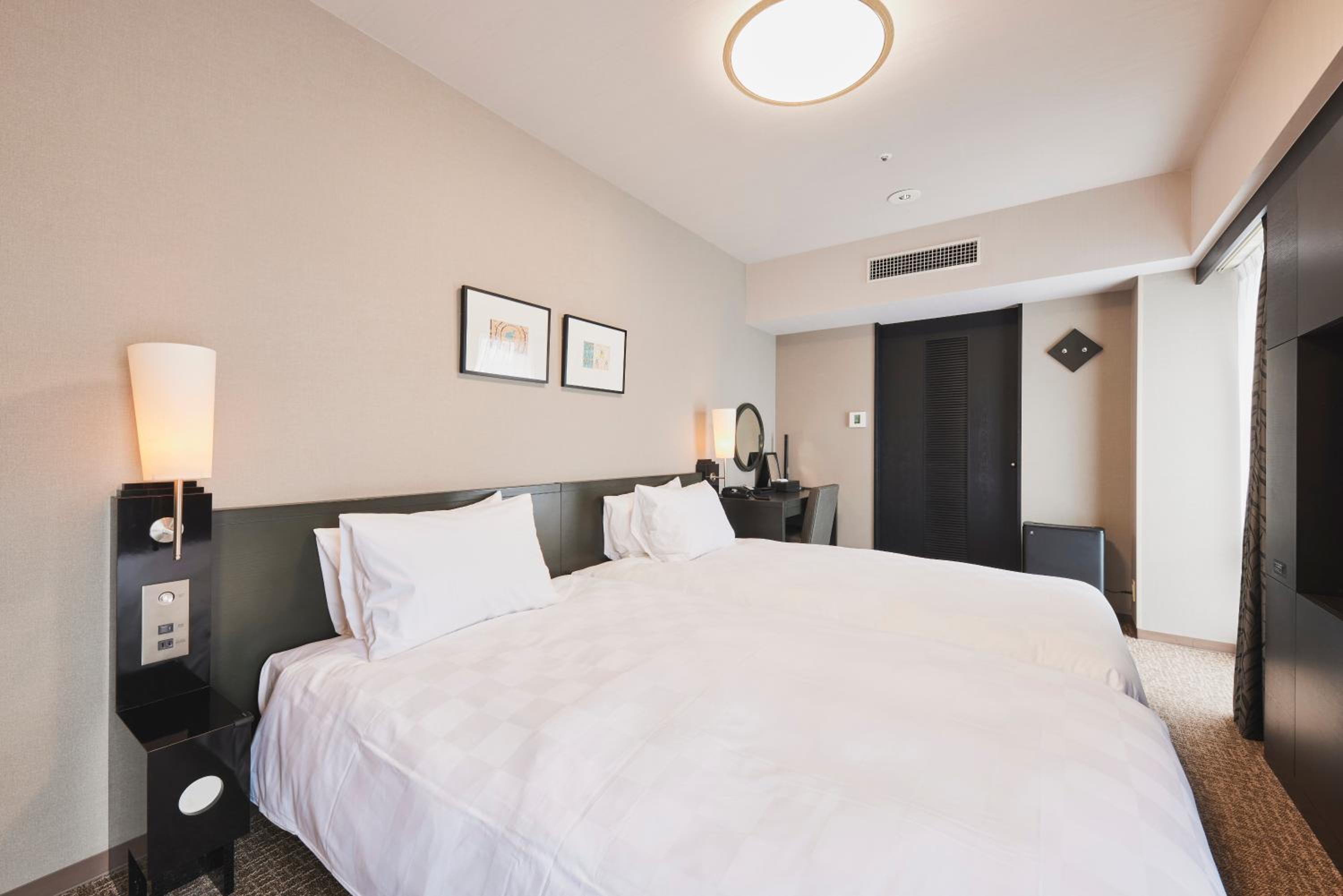 Hollywood Twin Room - Non-Smoking