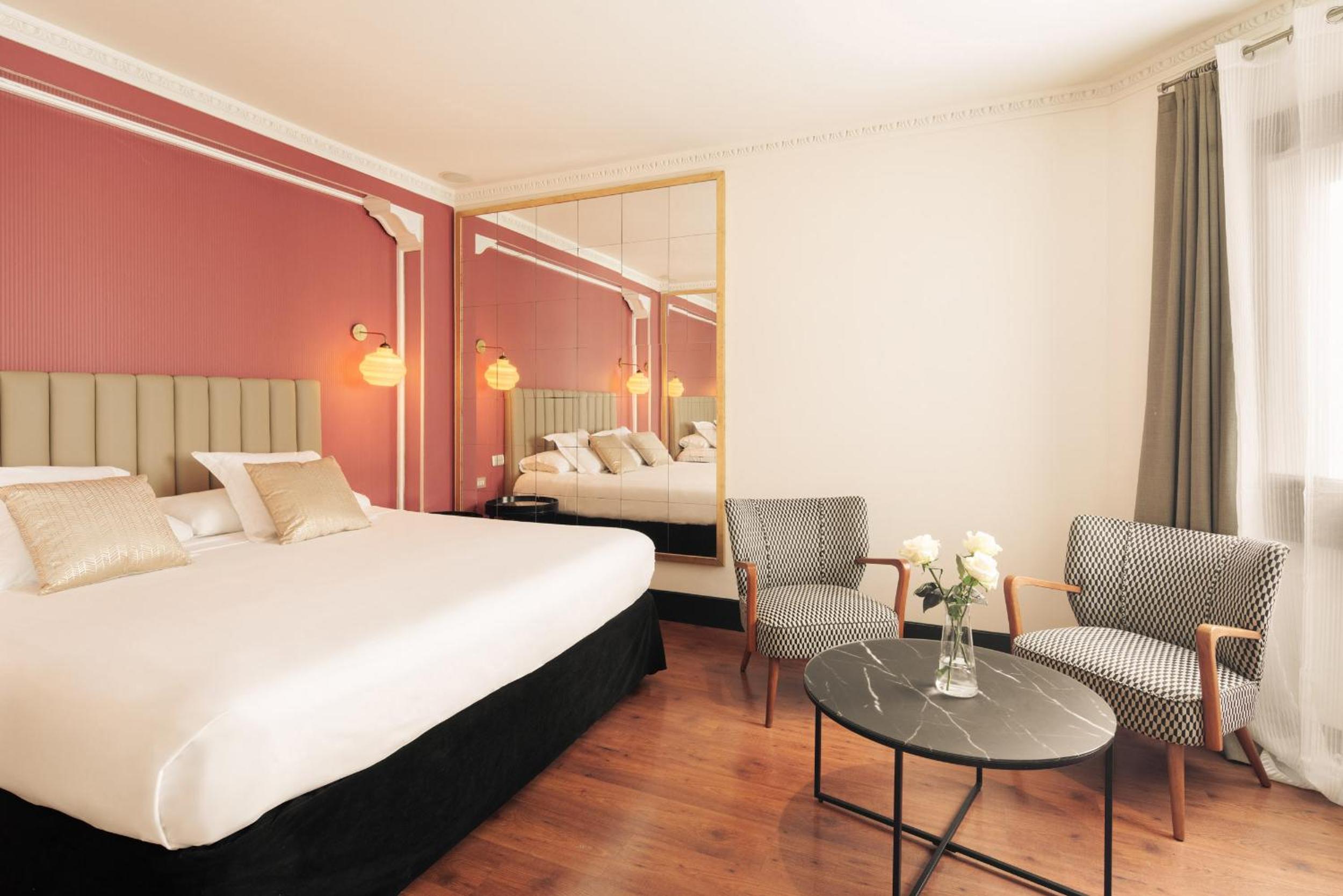 Suite Junior with Spa Bath