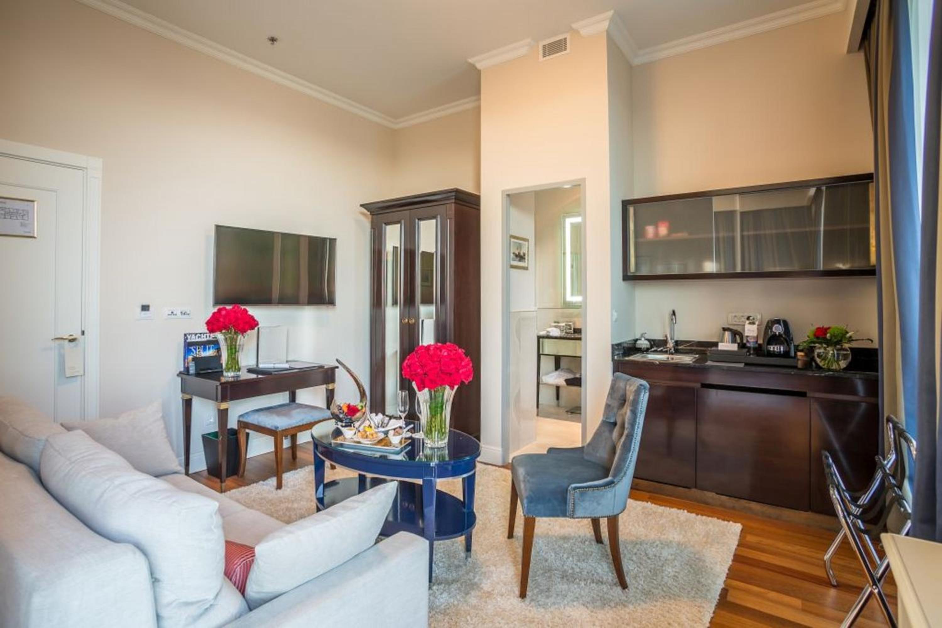 Junior Suite Panoramic View