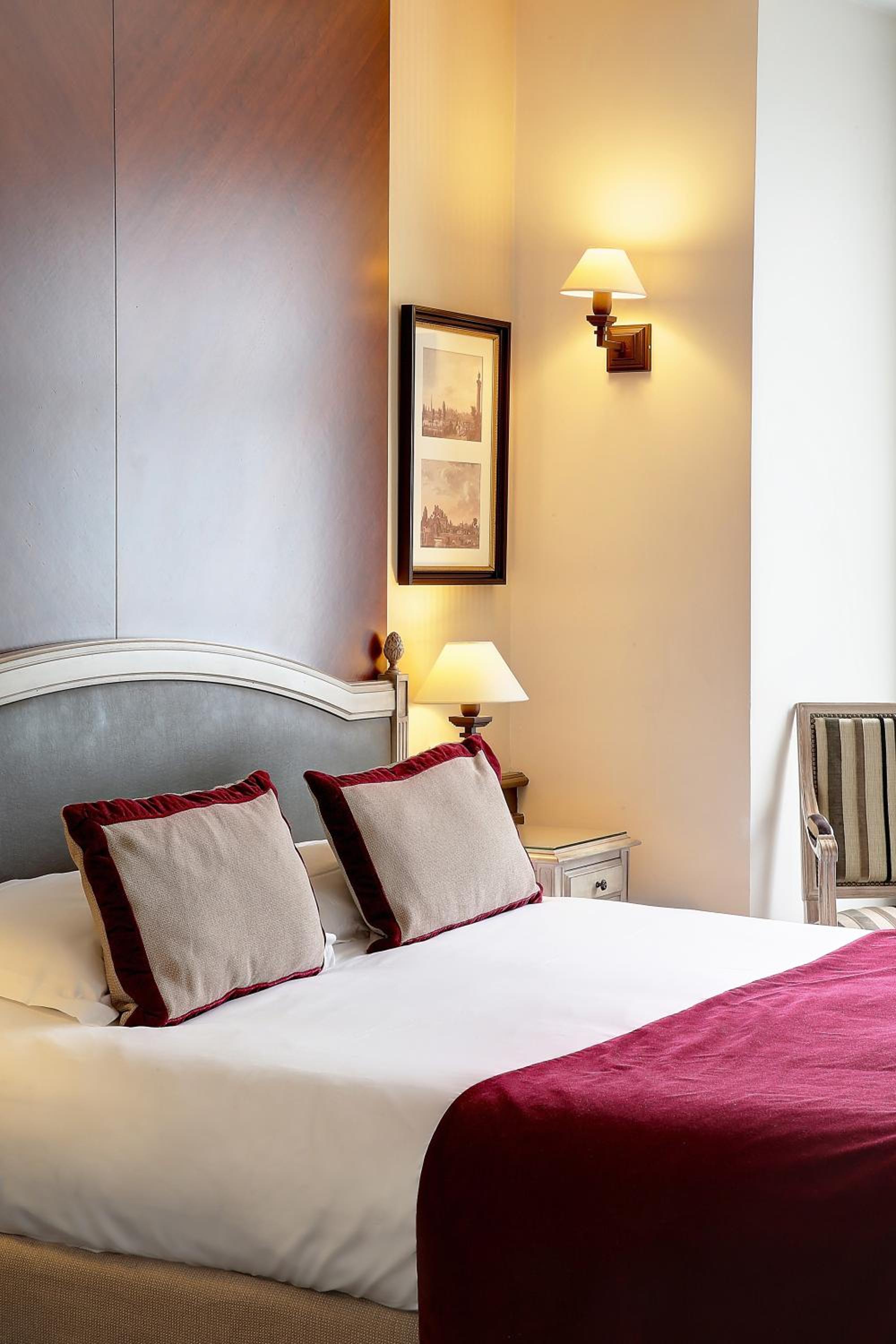 Superior Queen Room