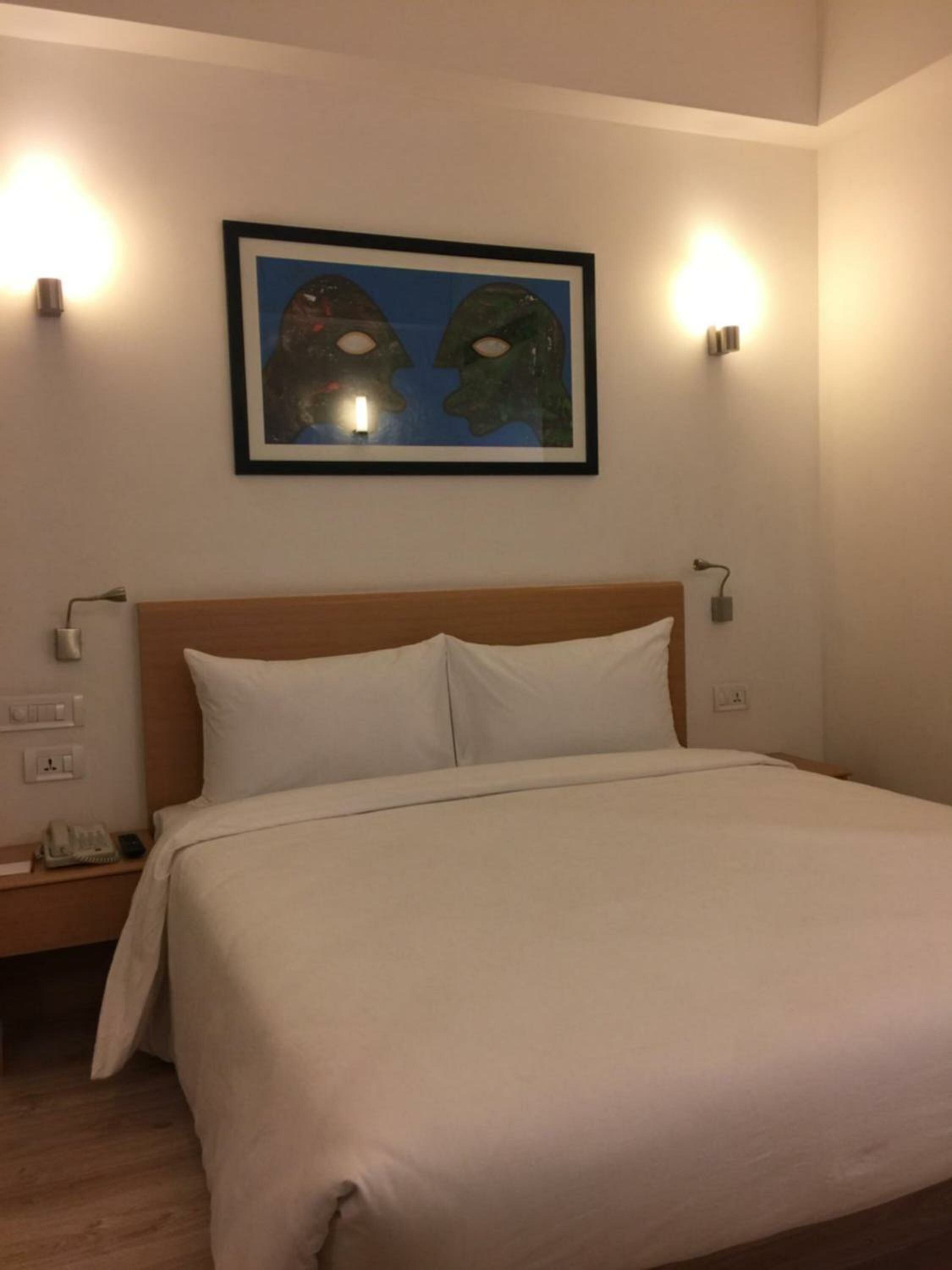Business Double Room (Happy Hours 1 + 1 IMFL (Select Brands),Complimentary Laundry service for upto 2 clothing item(s) ,Complimentary Welcome Drink on arrival ,Early Check-In upto 2 hours (subject to availability) Late Check-Out upto 2 hours