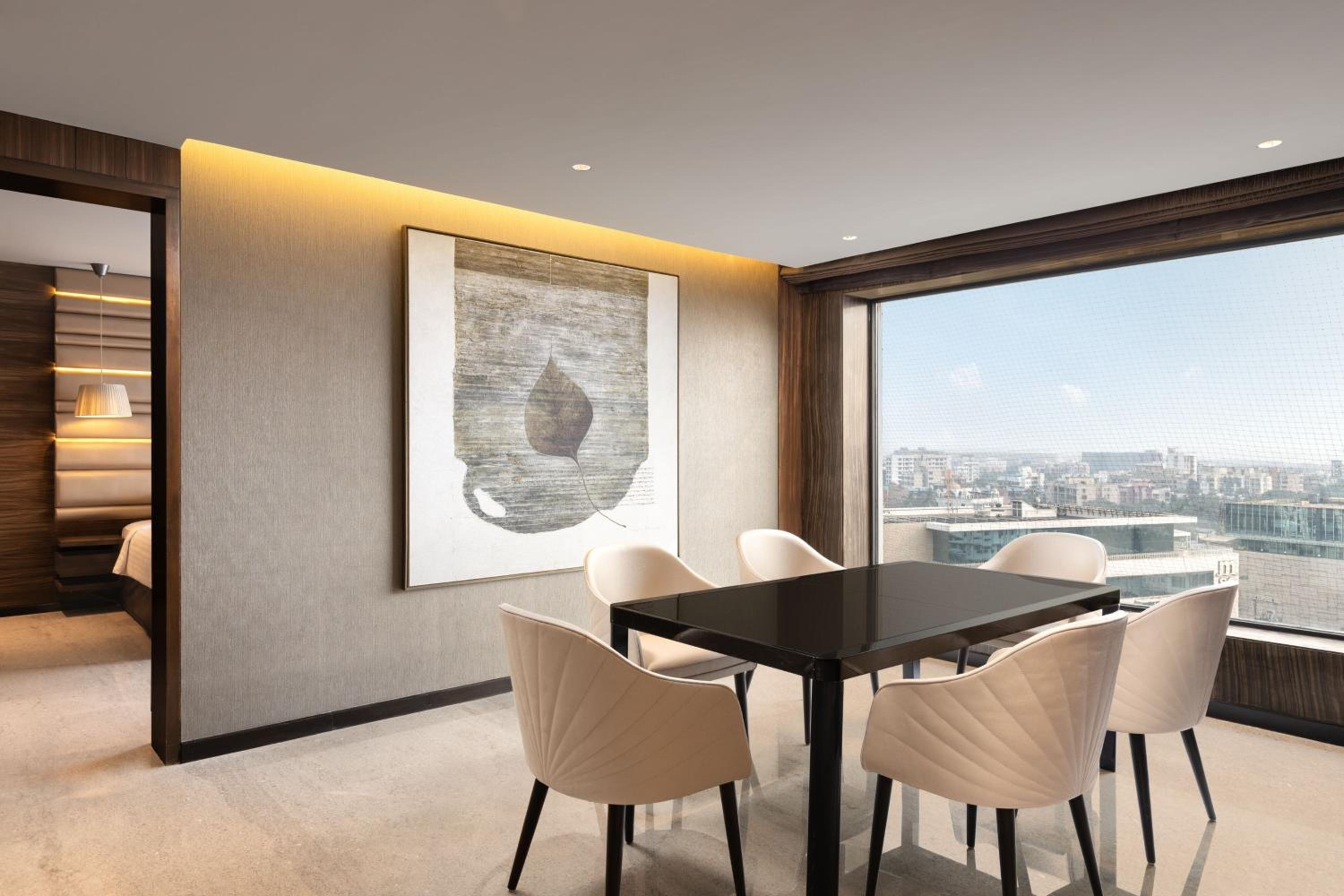 Grand Suite, Executive lounge access, 1 Bedroom Suite  