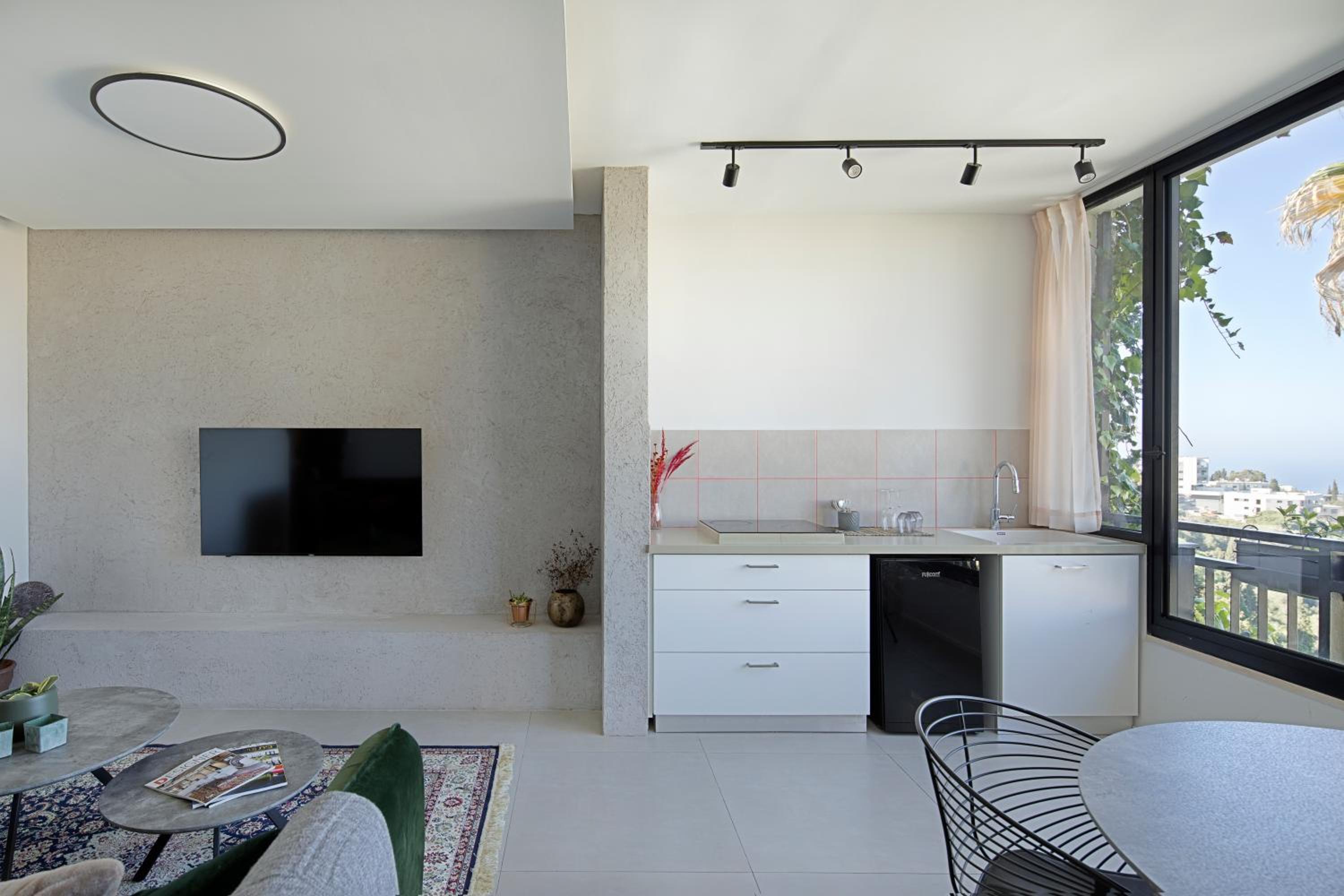 Deluxe Suite with Sea View