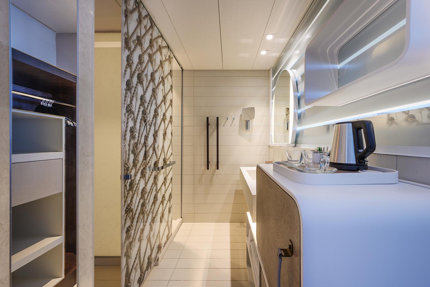 Port Superior Room with Sea View 