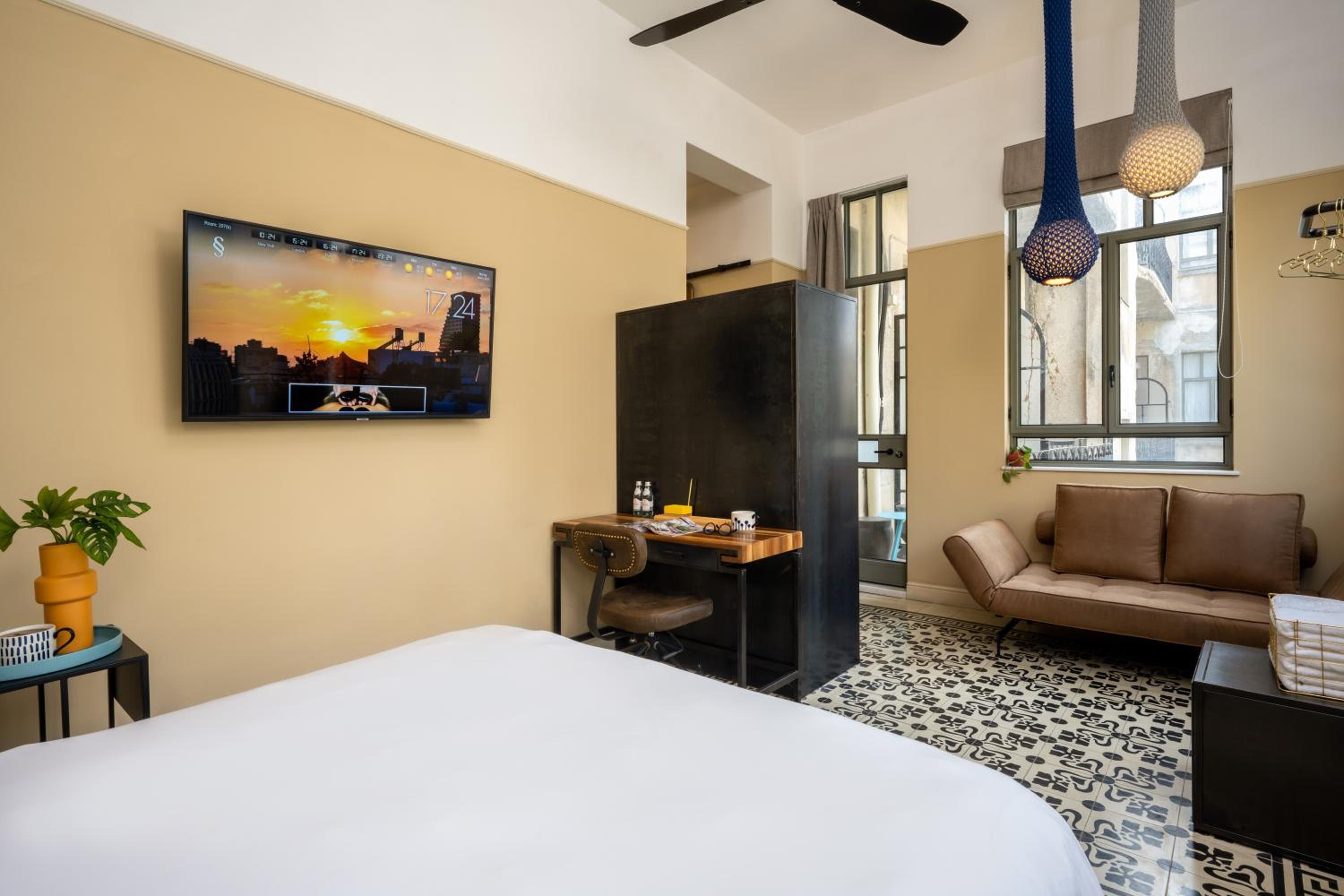 Superior Studio with Balcony