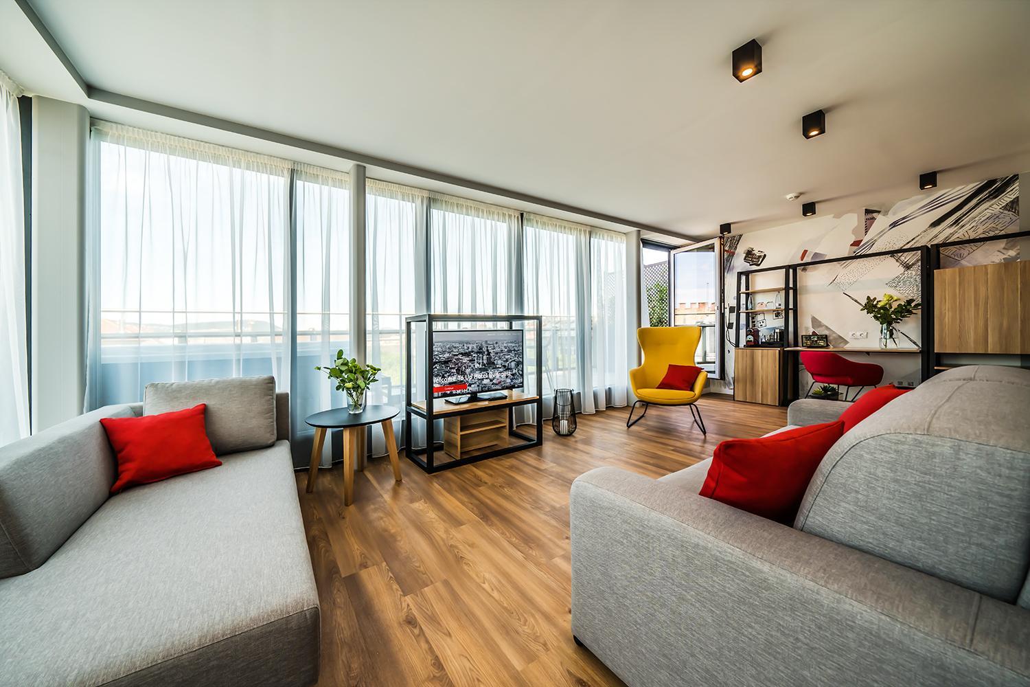 Corner Suite with Terrace