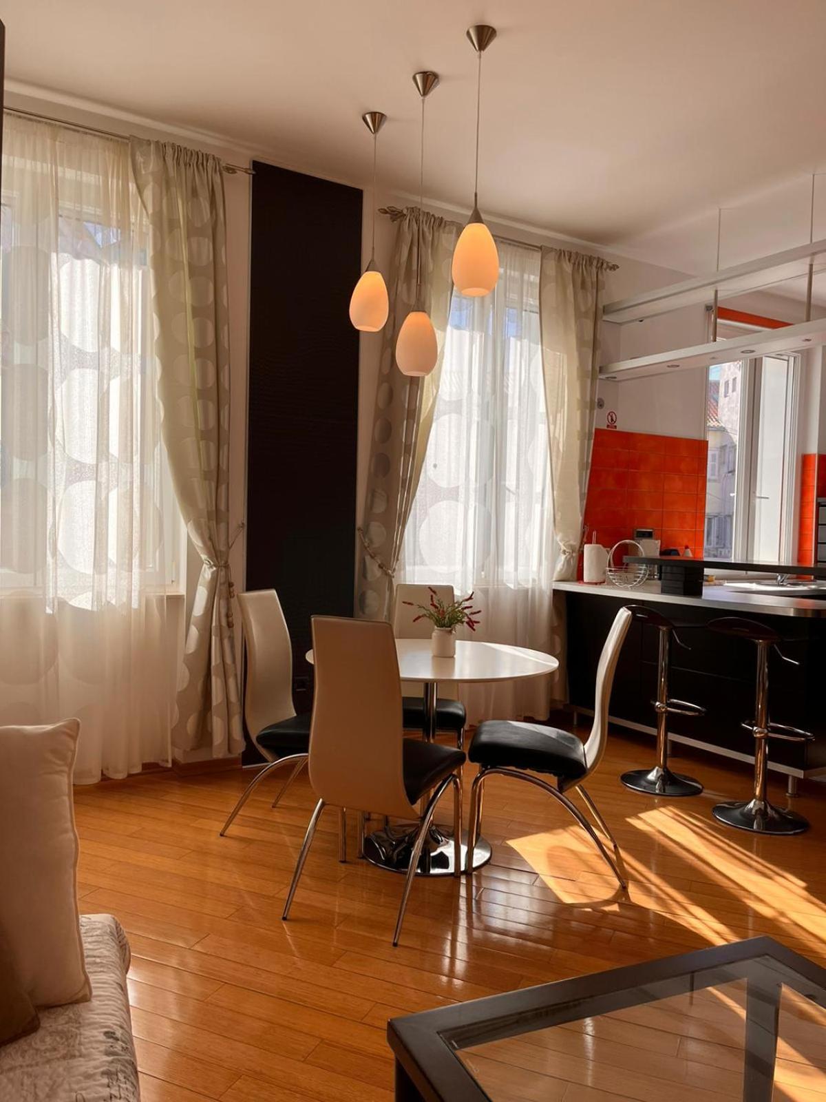 Superior Apartment- Annex Building