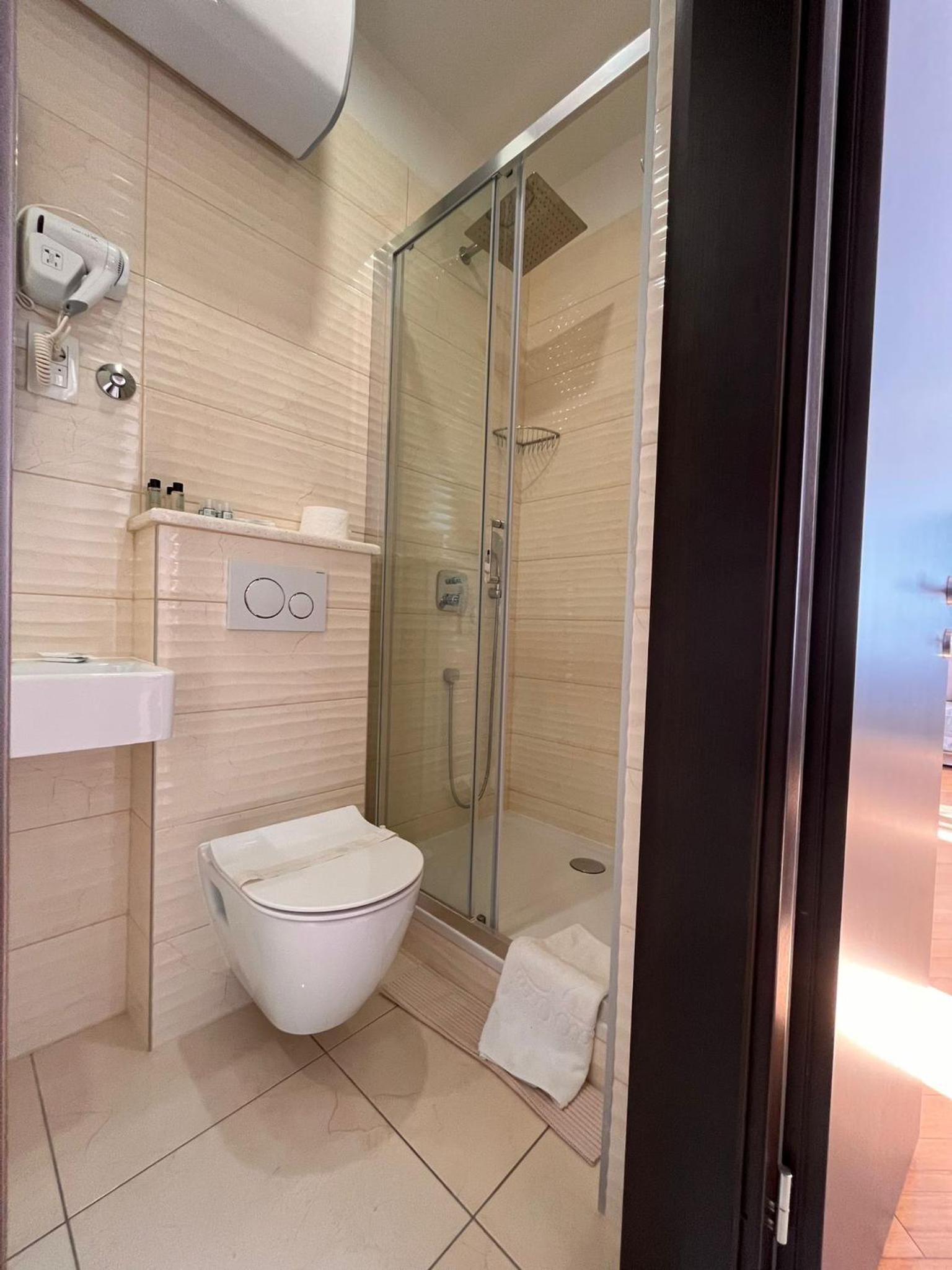 Superior Apartment- Annex Building