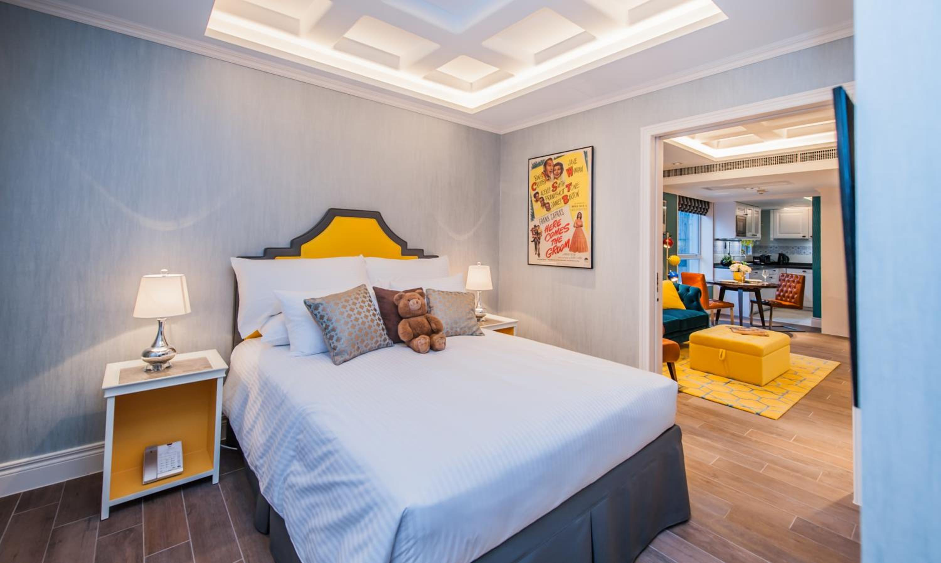 Grand Deluxe Queen Suite