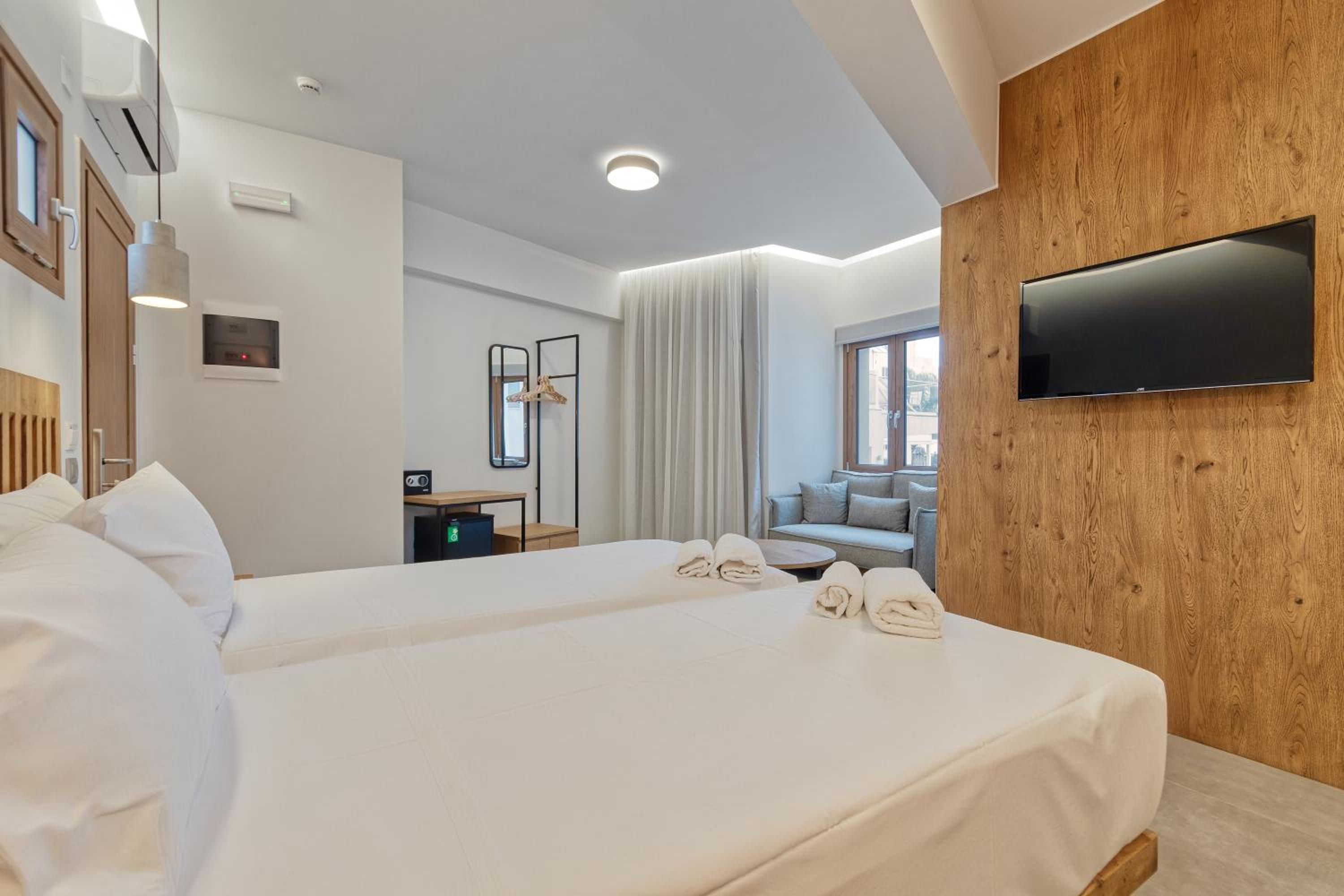 Classic Budget Room Side Sea View (annex)