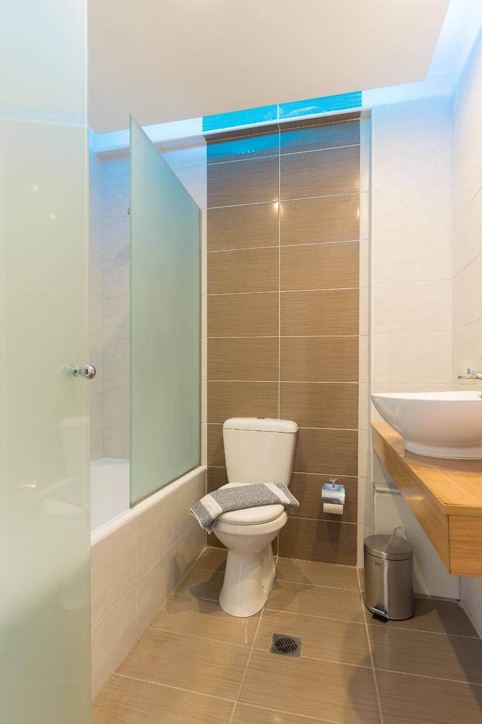 Classic Room Higher Floor - City View