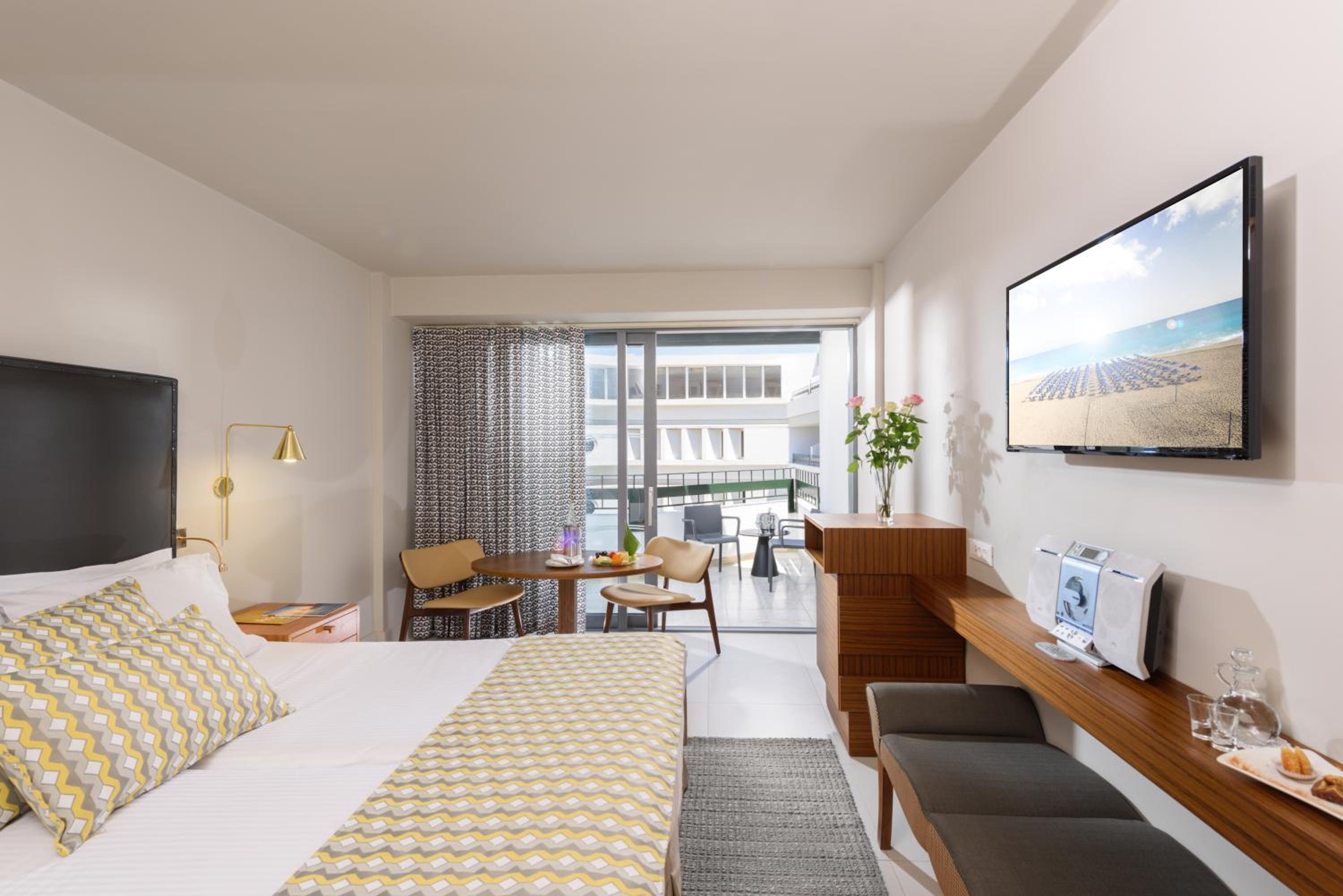 Classic Room, Side Sea View