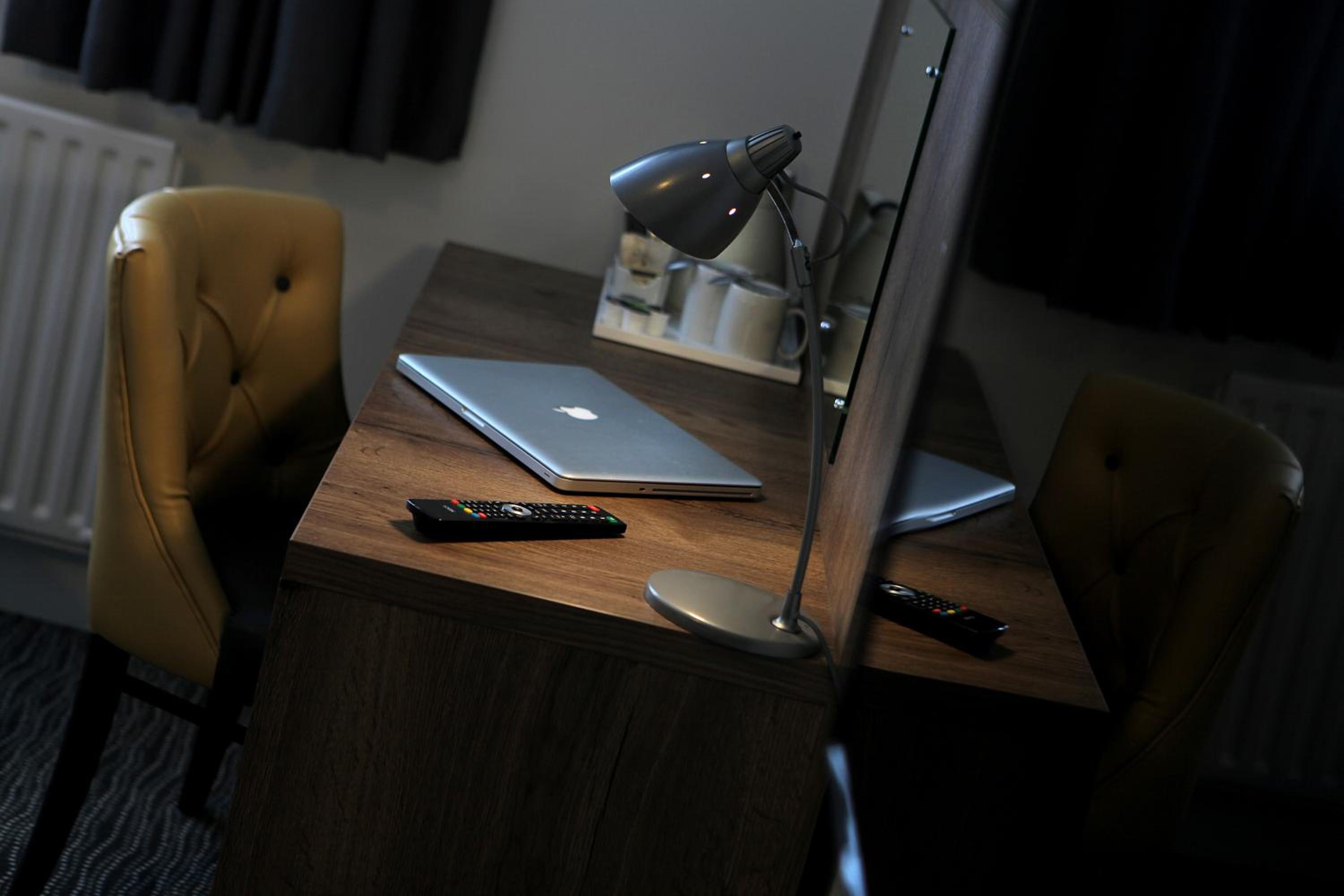 Double Deluxe (2 adults + 1 child)