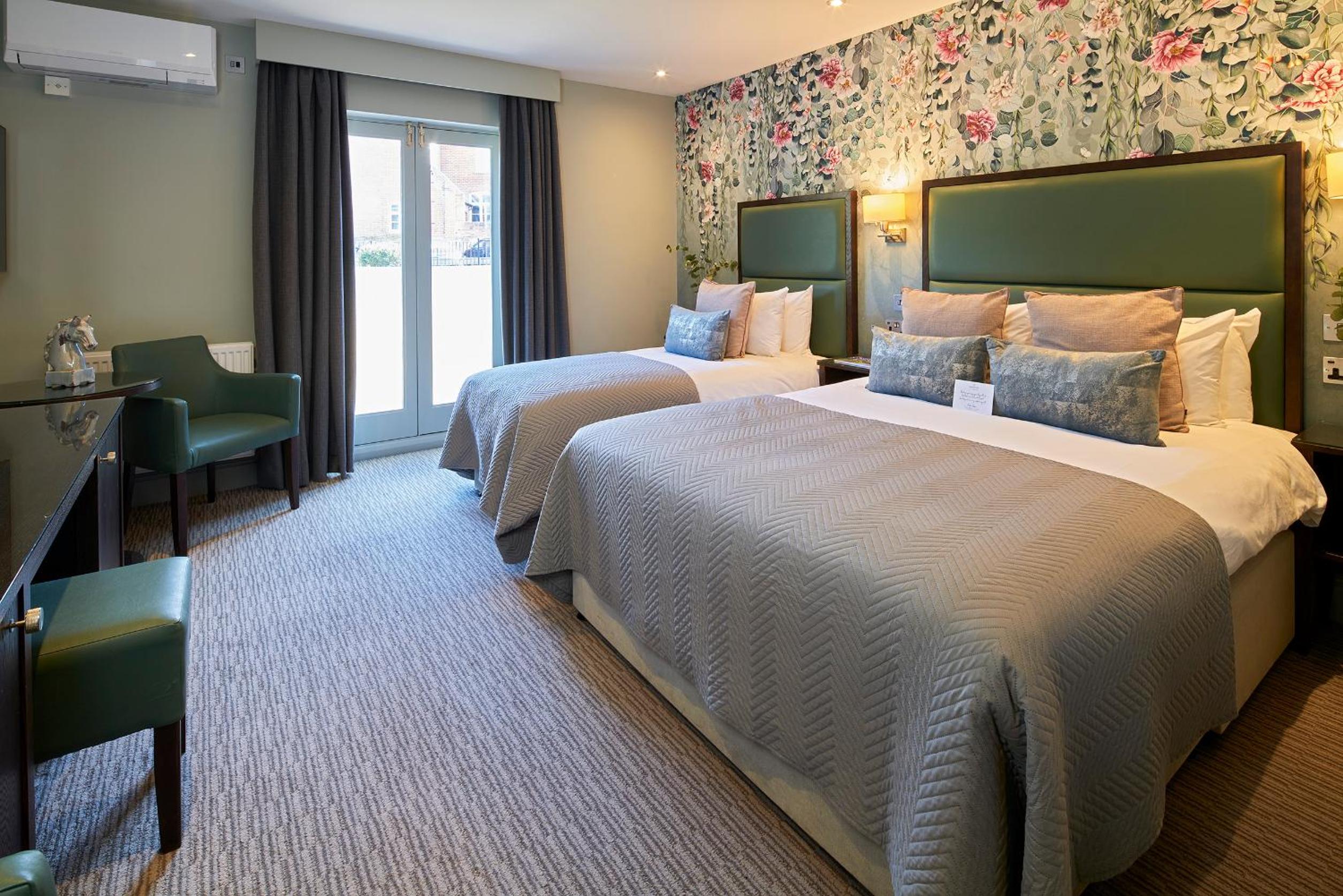 Executive Triple & Twin Room