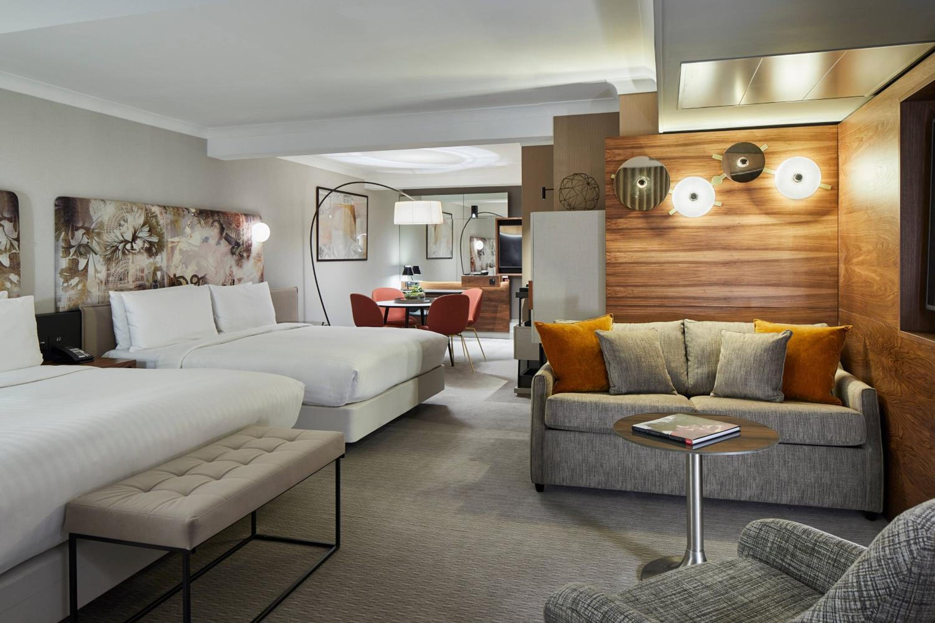 Suite with Executive Lounge Access