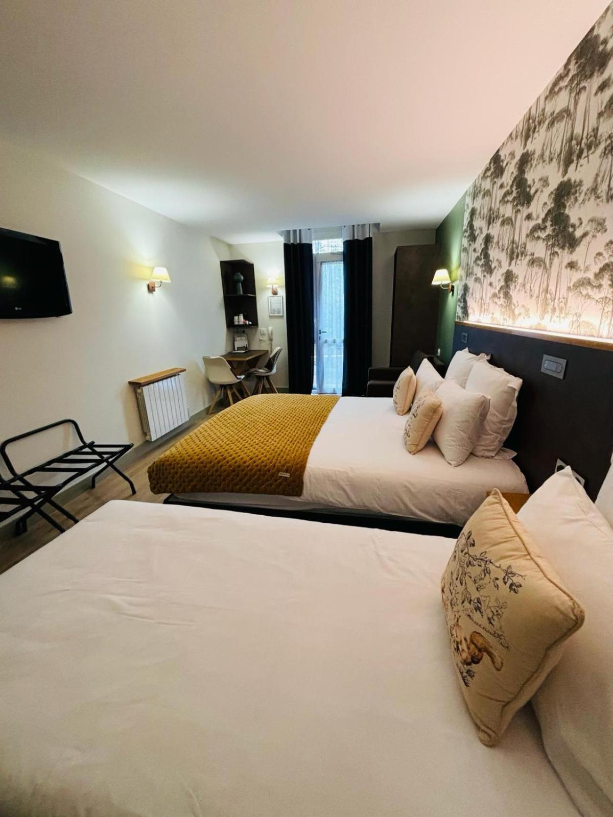 Superior Family Room