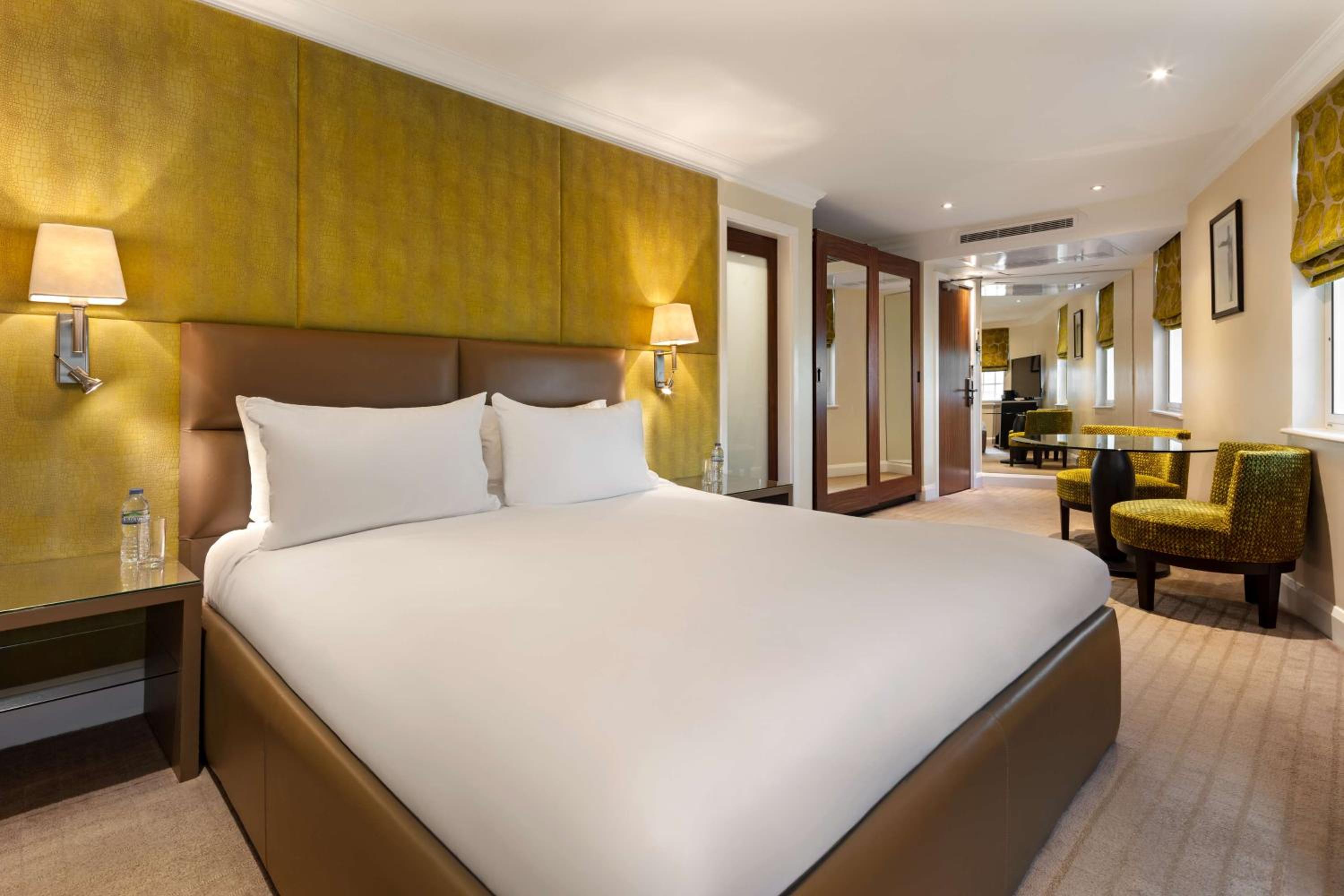 Collection Deluxe Room