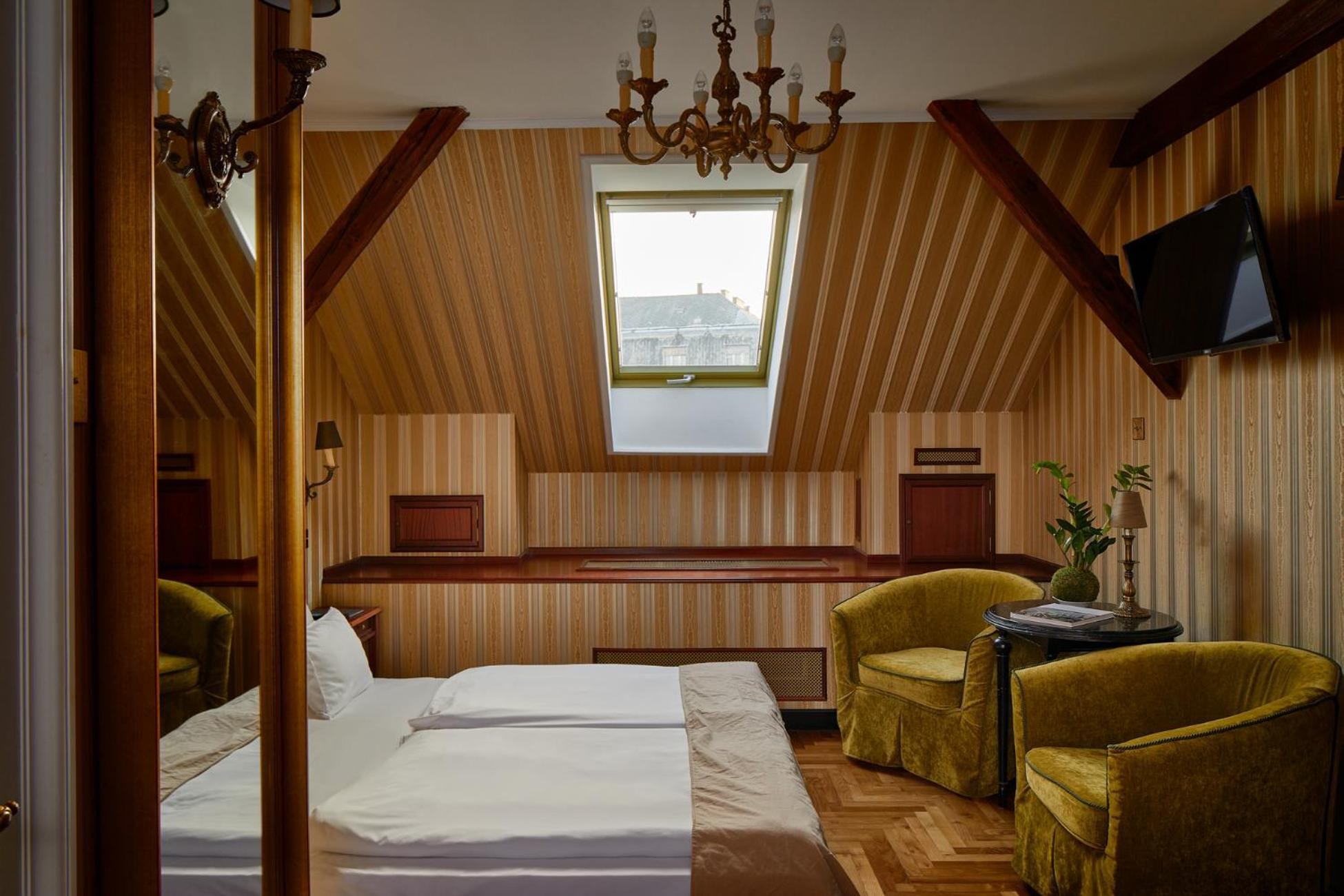 Double Attic Room