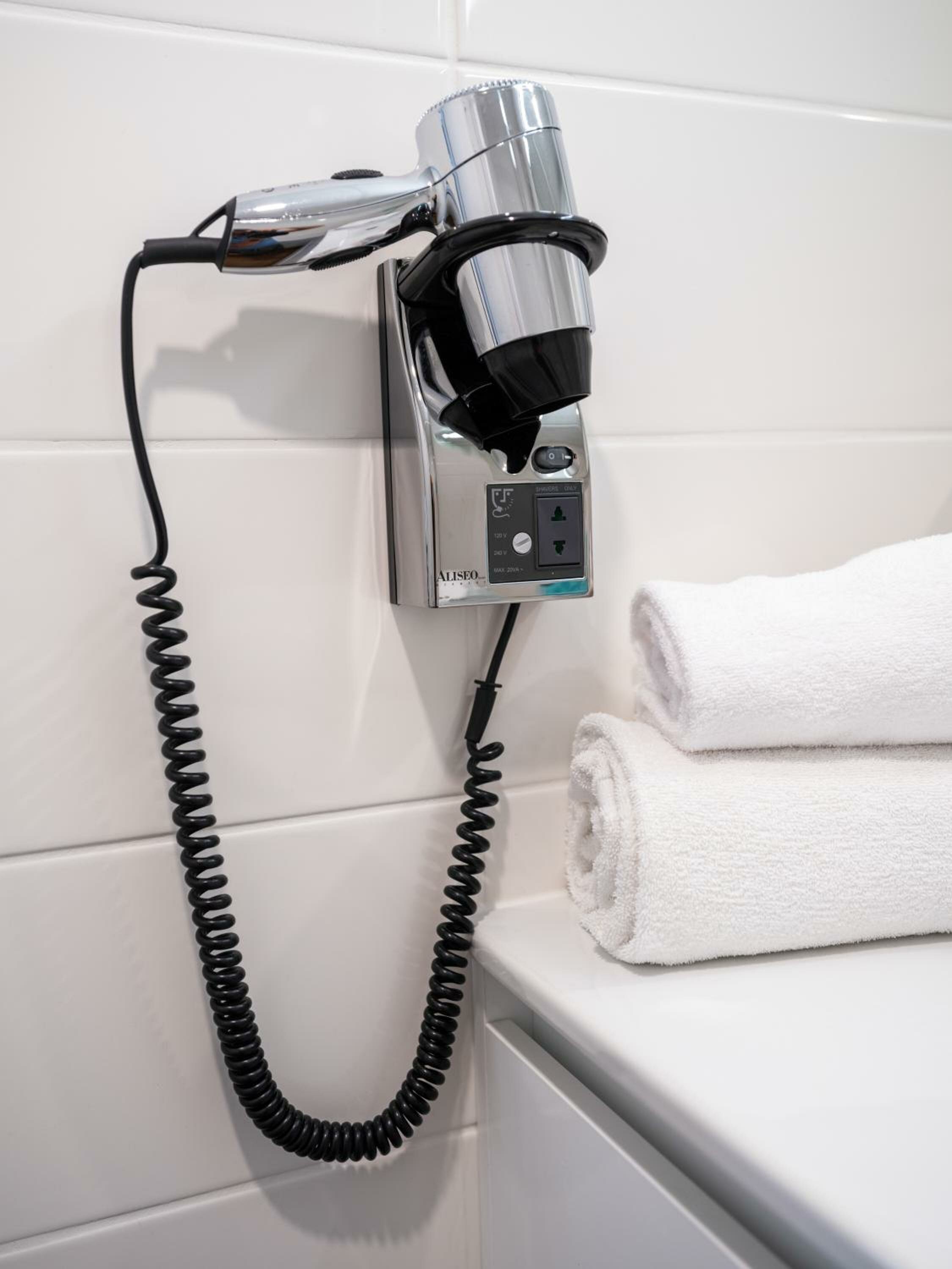 Classic Double Room with Double Sofa Bed