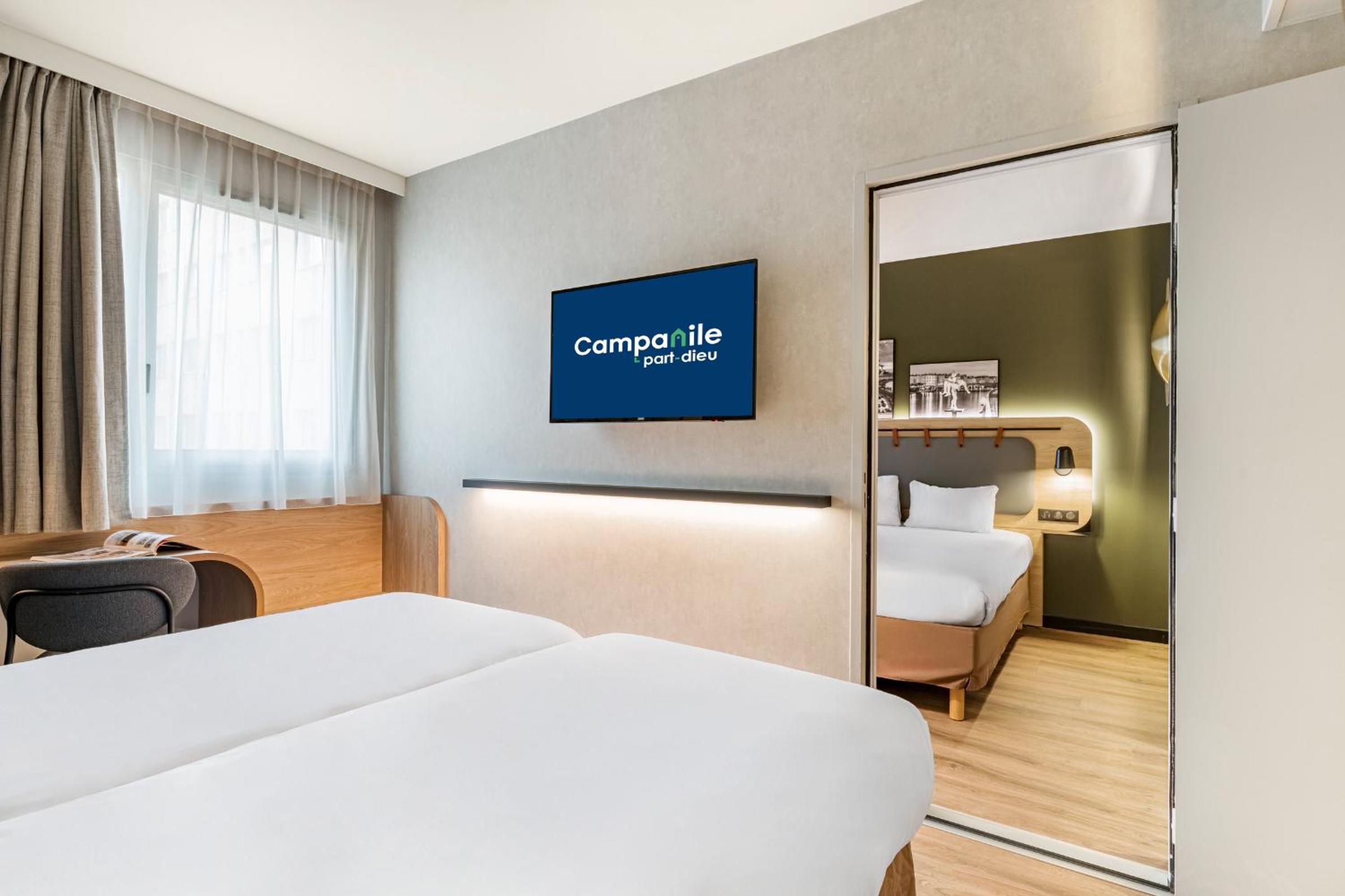 Quadruple Room with One Double Bed and Two Single Beds or Sofa Bed