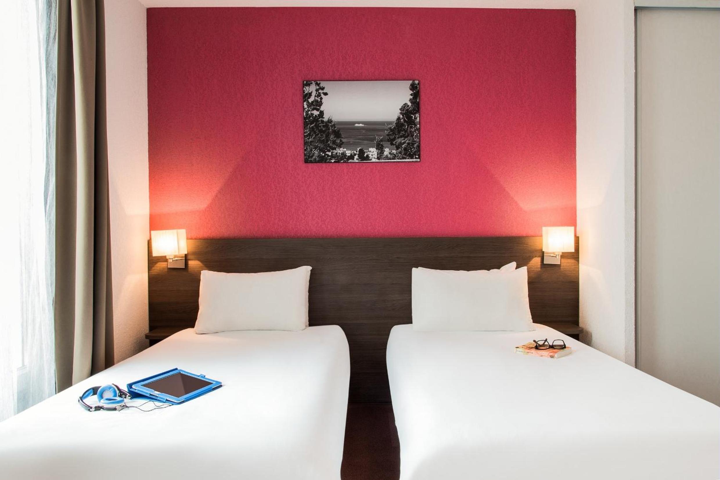 One-Bedroom Apartment (5 Adults)