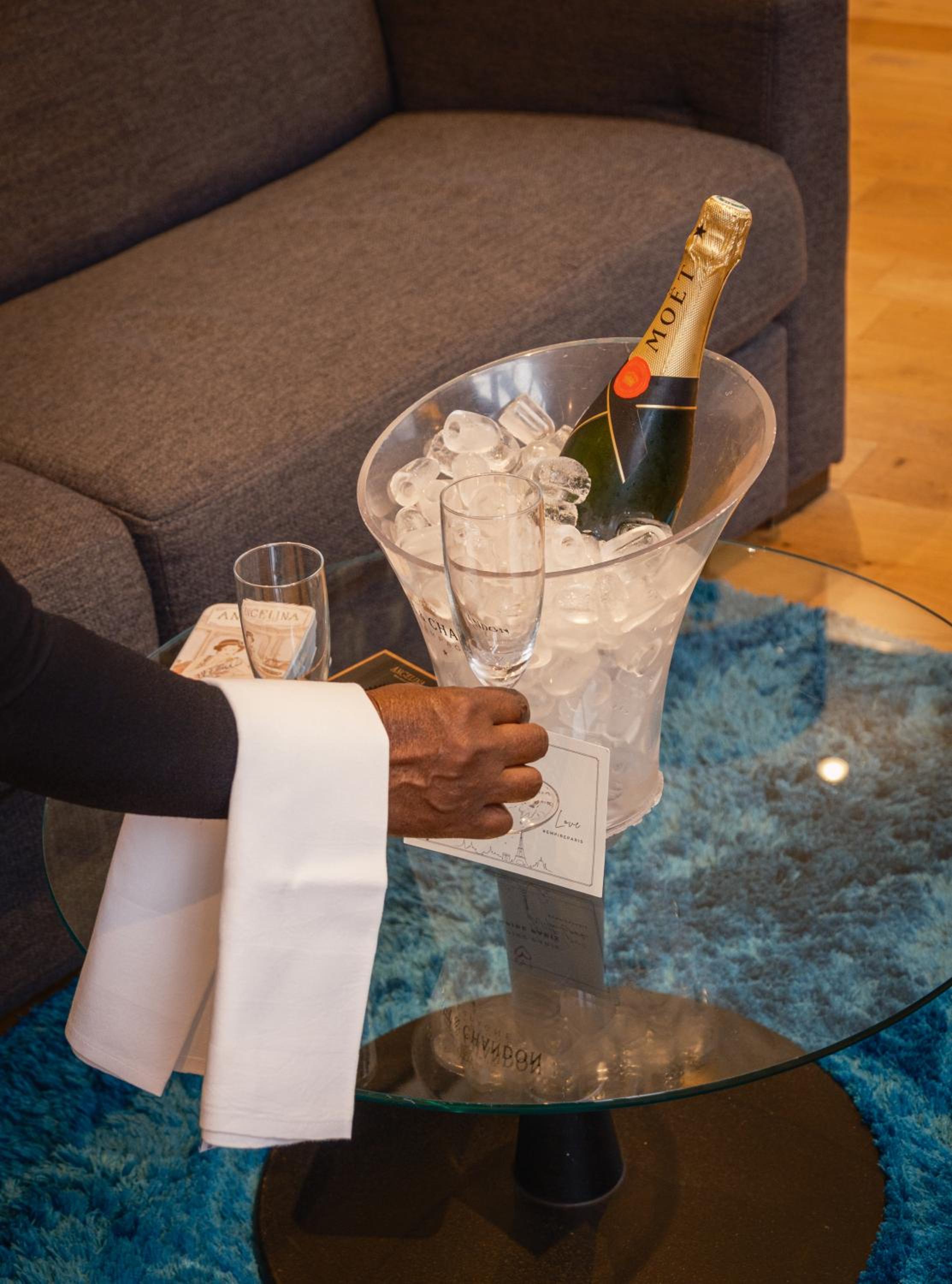 Executive Suite with Balneotherapy Bath