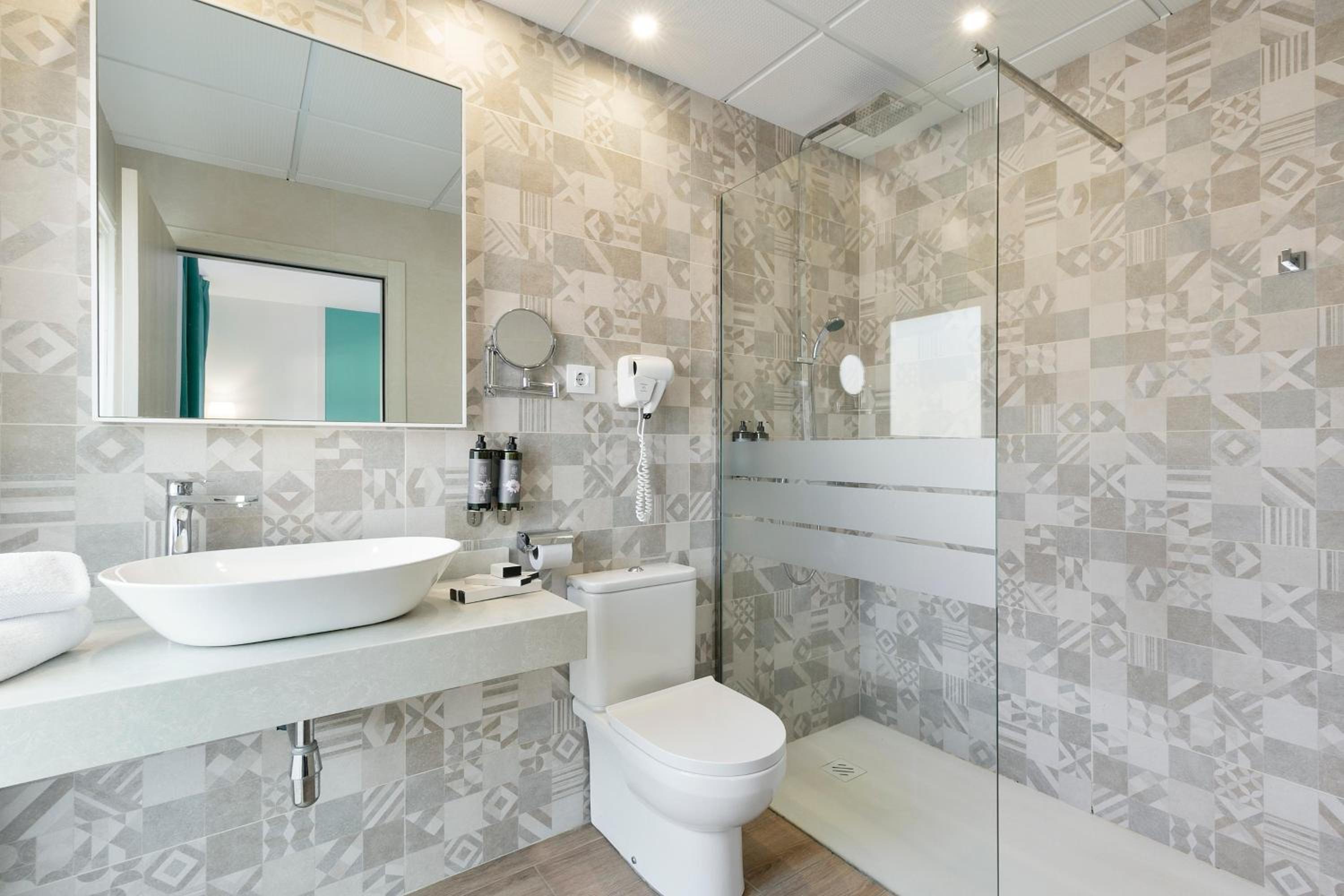 Double Room with Pool View (2 Adults + 1 Child)