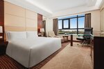 Standard Room, 1 King Bed, Accessible в Crowne Plaza Beijing International Airport