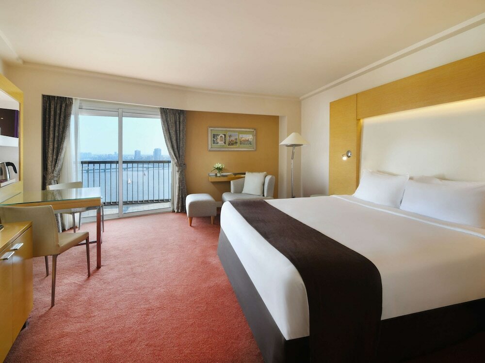 Luxury Room, 1 King Bed (Nile View)