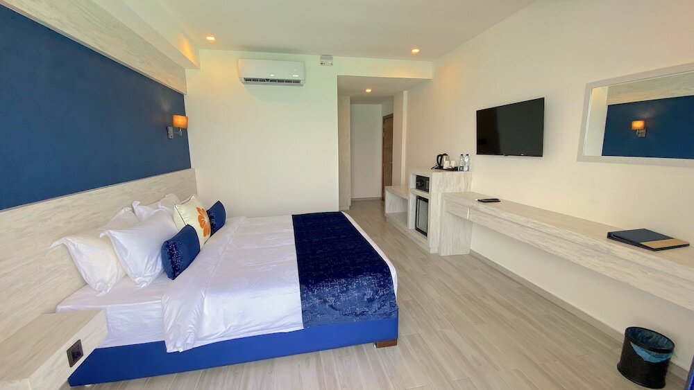 Deluxe Double Room, Balcony, Sea View