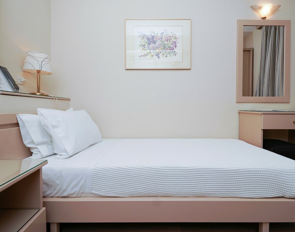 Economy Single Room, Courtyard View
