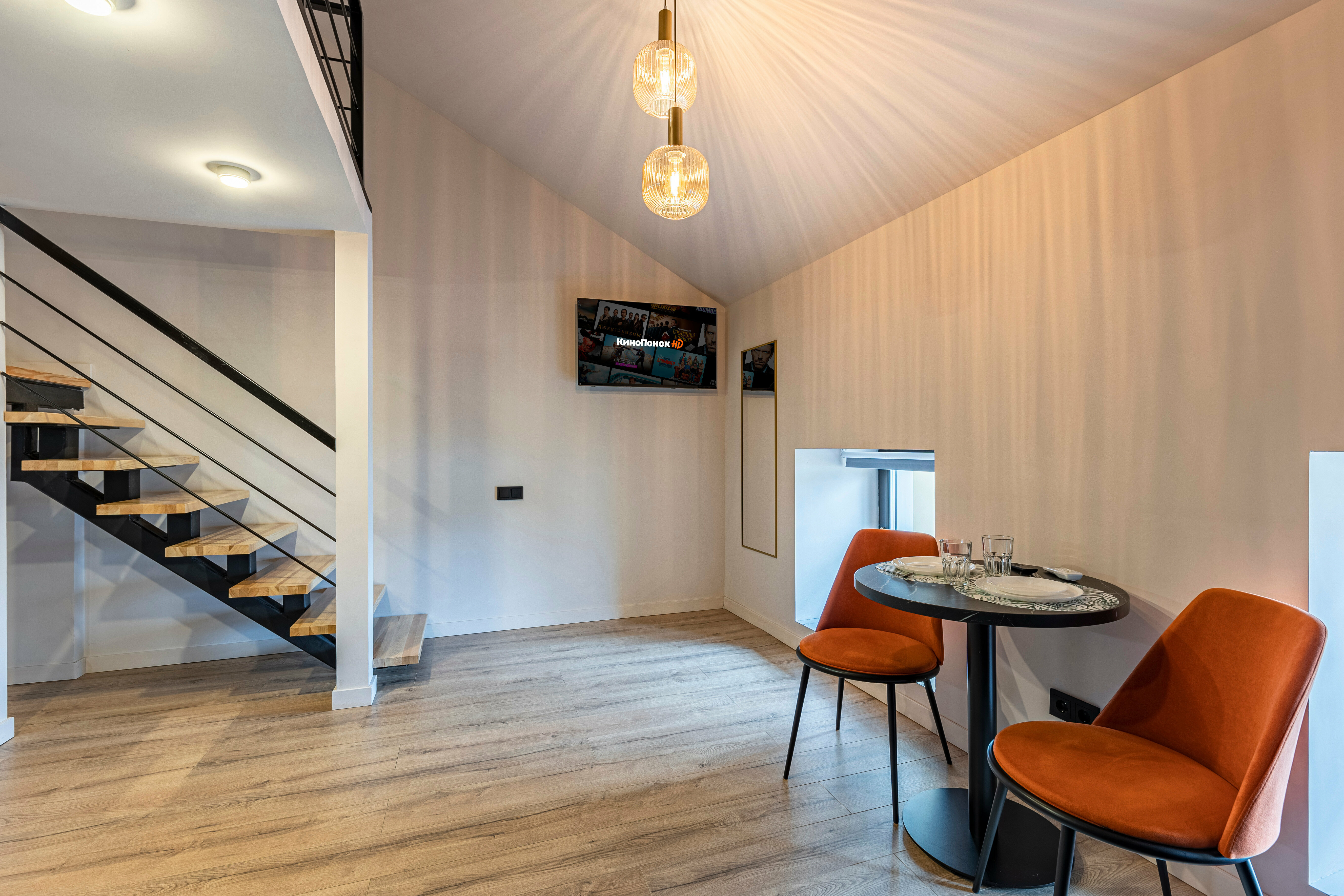 Двухуровневый четырехместный номер