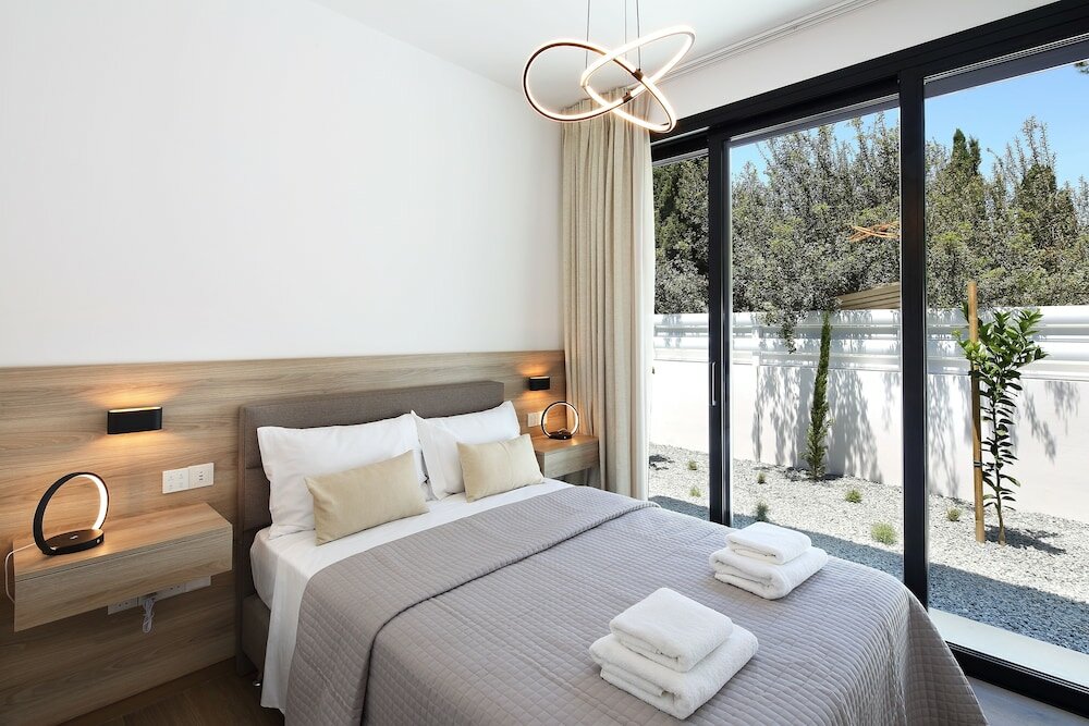 Deluxe Bungalow, Private Heated Pool