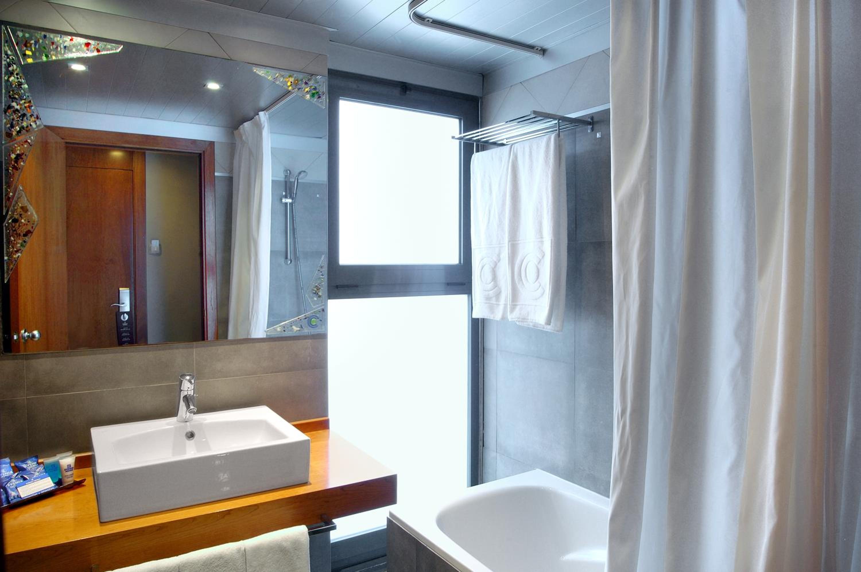 Double or Twin Room with Extra Bed