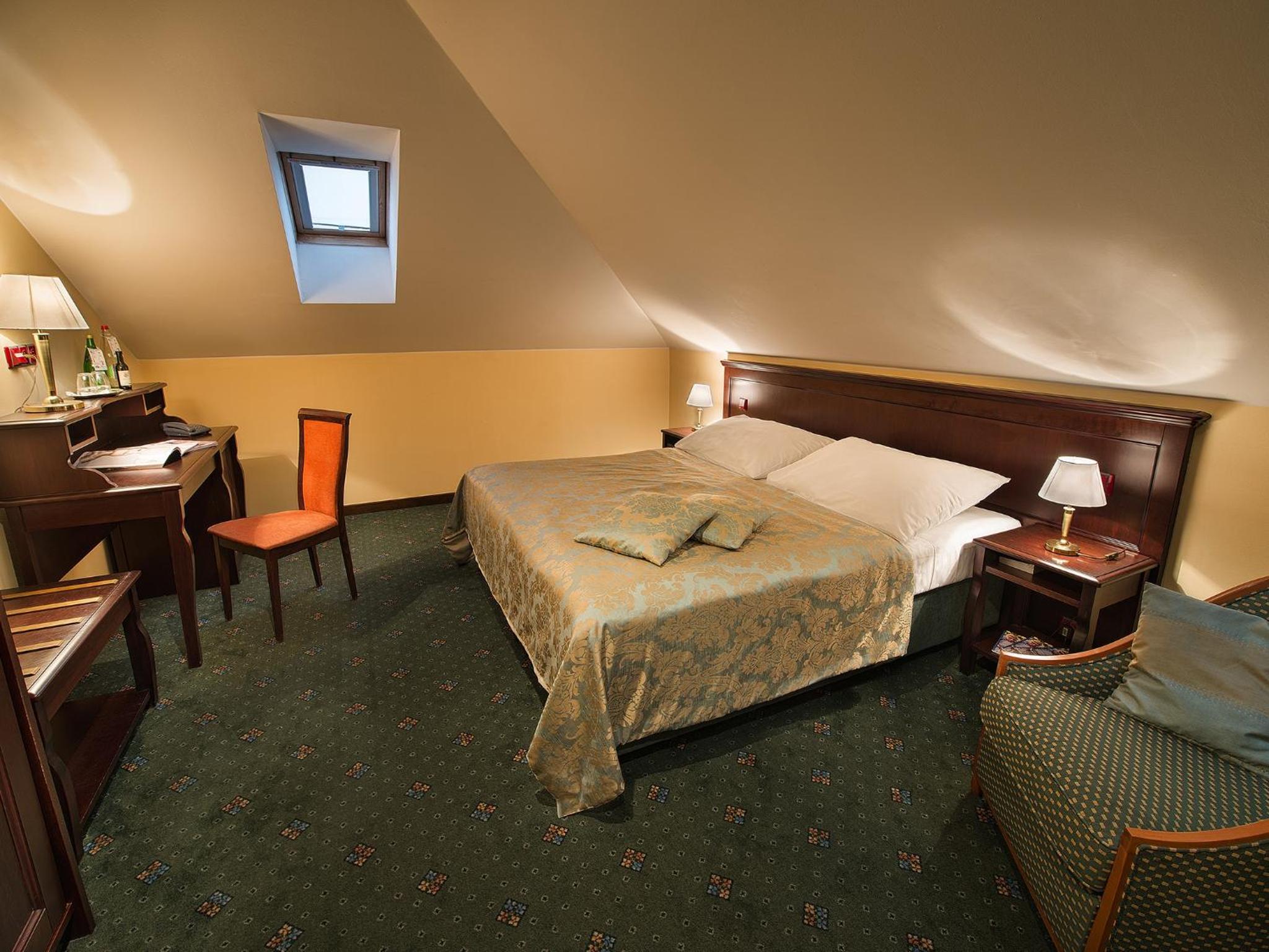 Double Room with Extra Bed