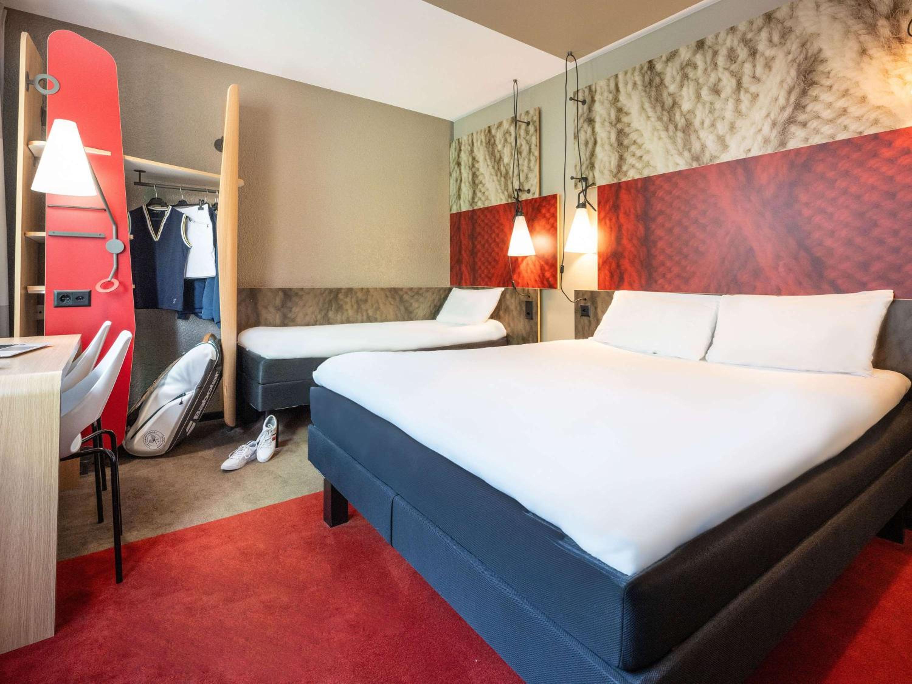 Superior Room with 1 Double Bed and 1 Single Bed - Non-Smoking