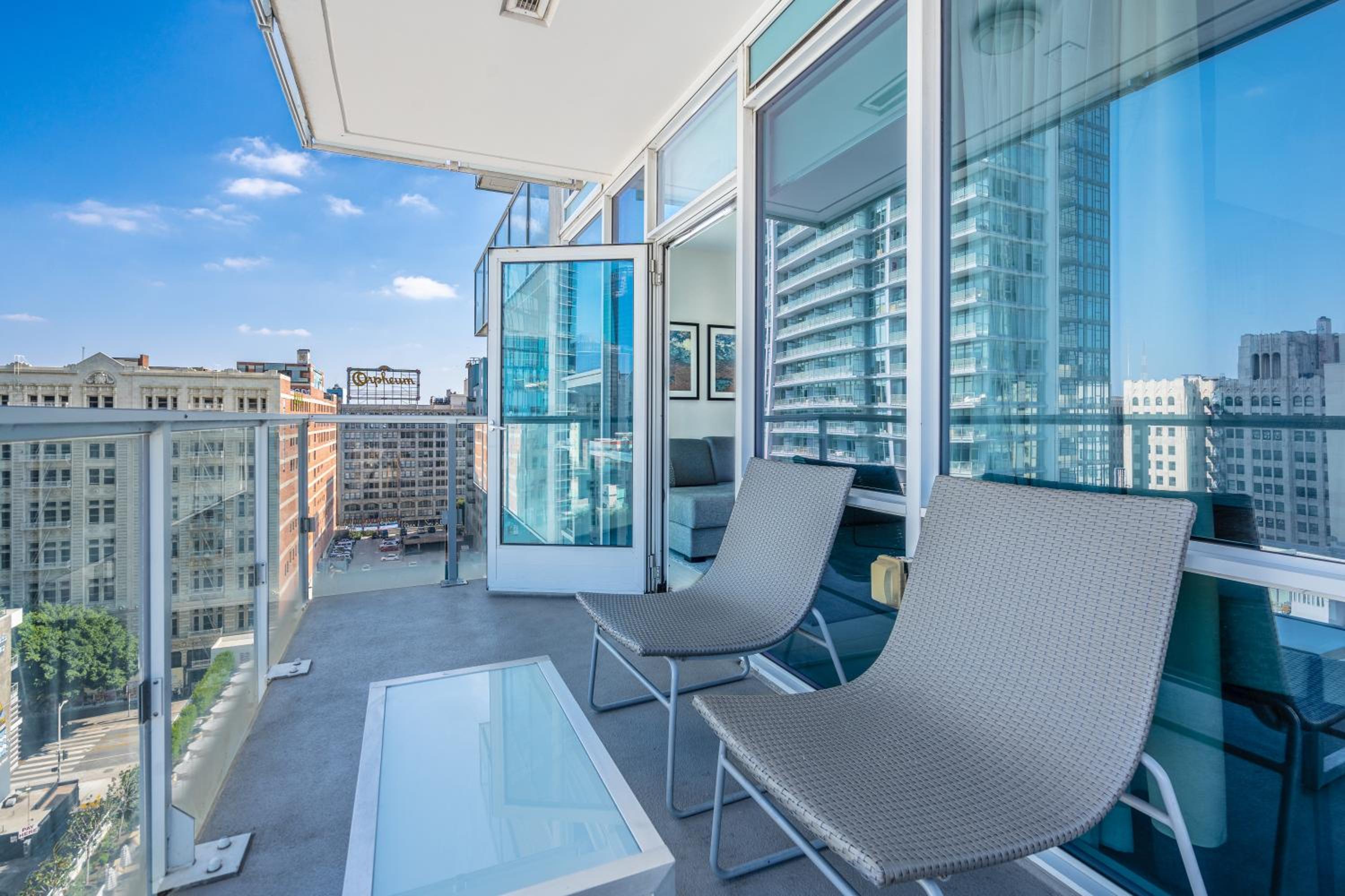 One Bedroom Suite 