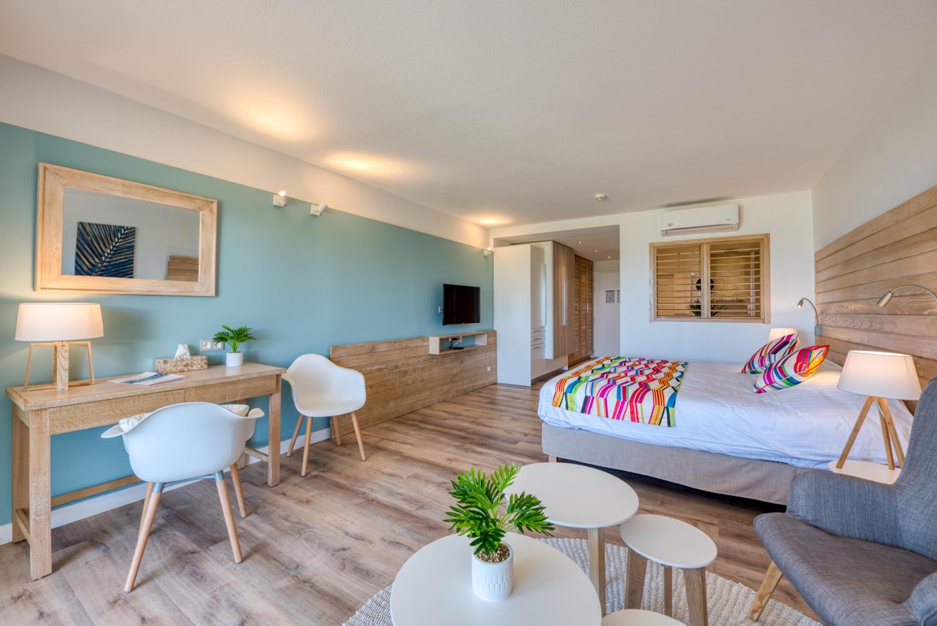 Premium Junior Suite Ocean