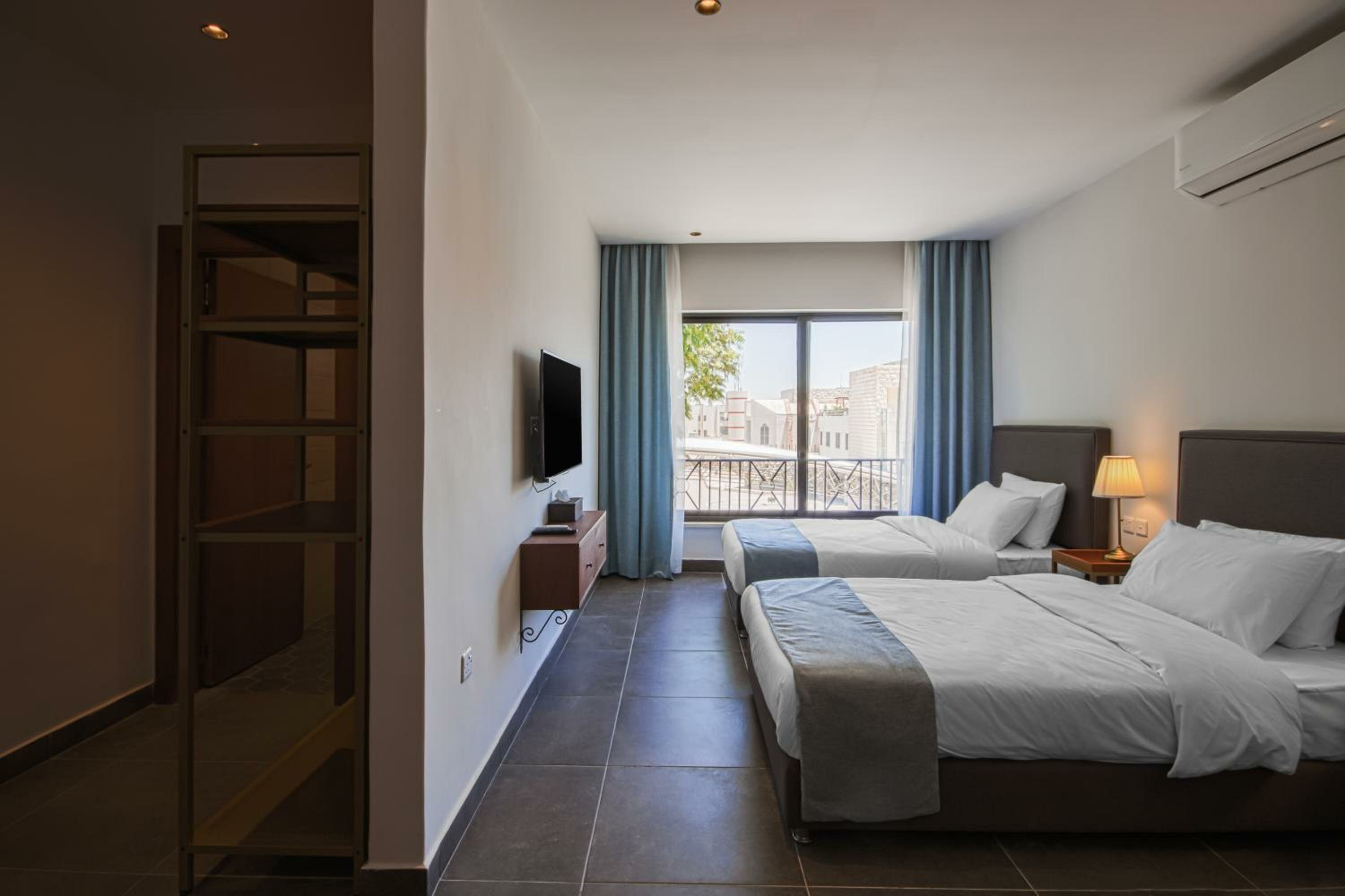 Deluxe Junior Suite