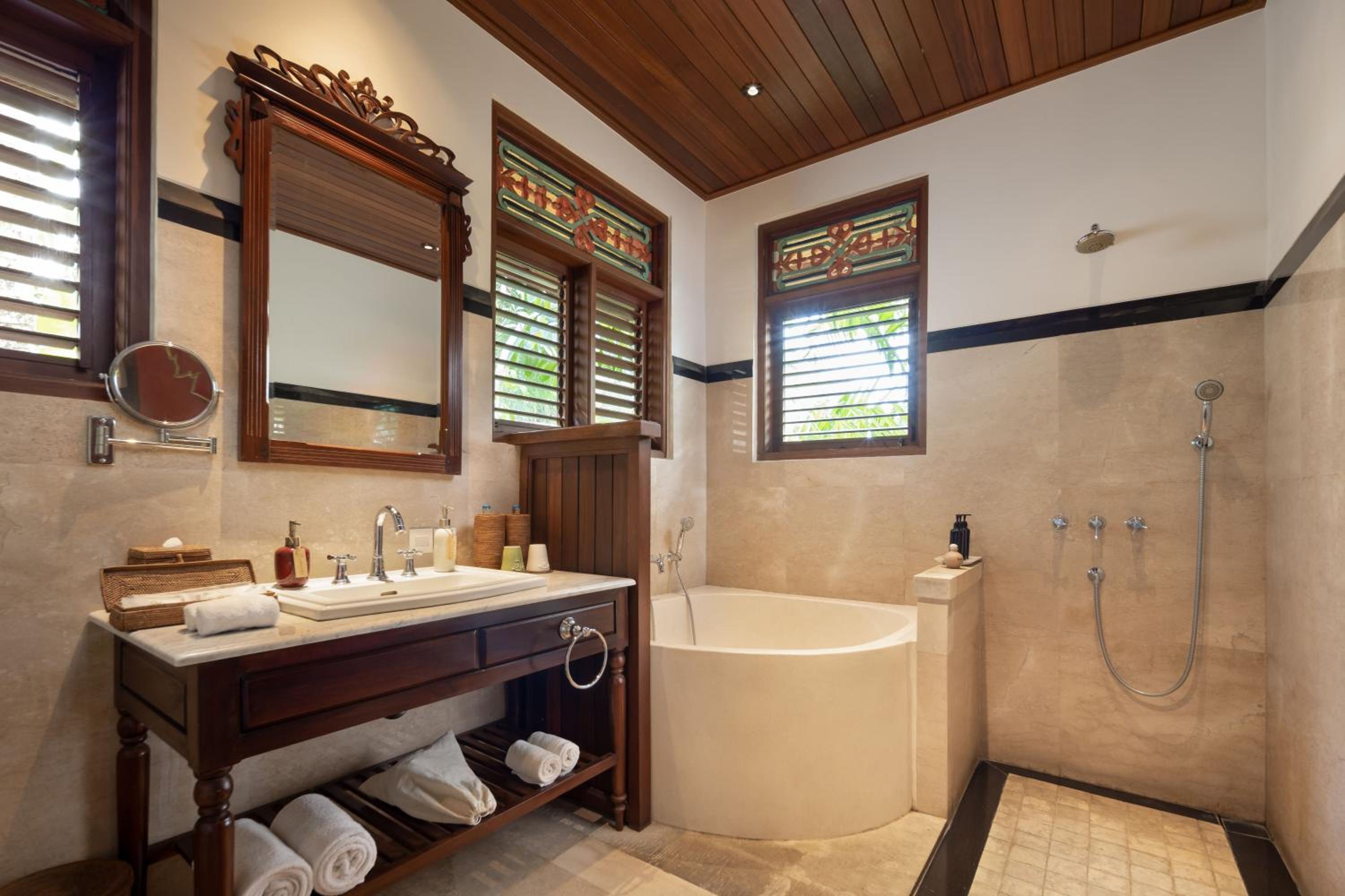 Koru Suite with Yoga