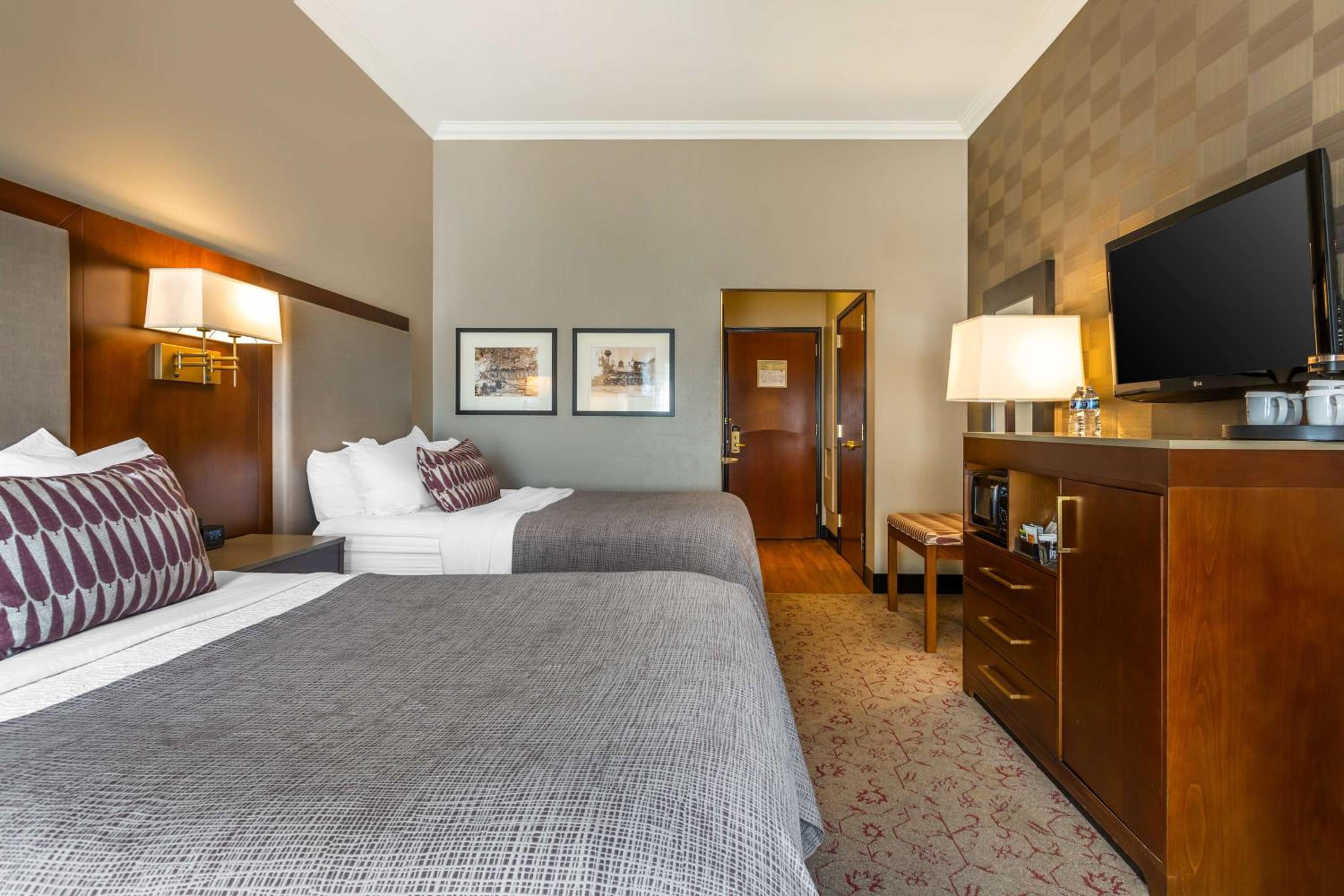 Queen Room with Two Queen Beds