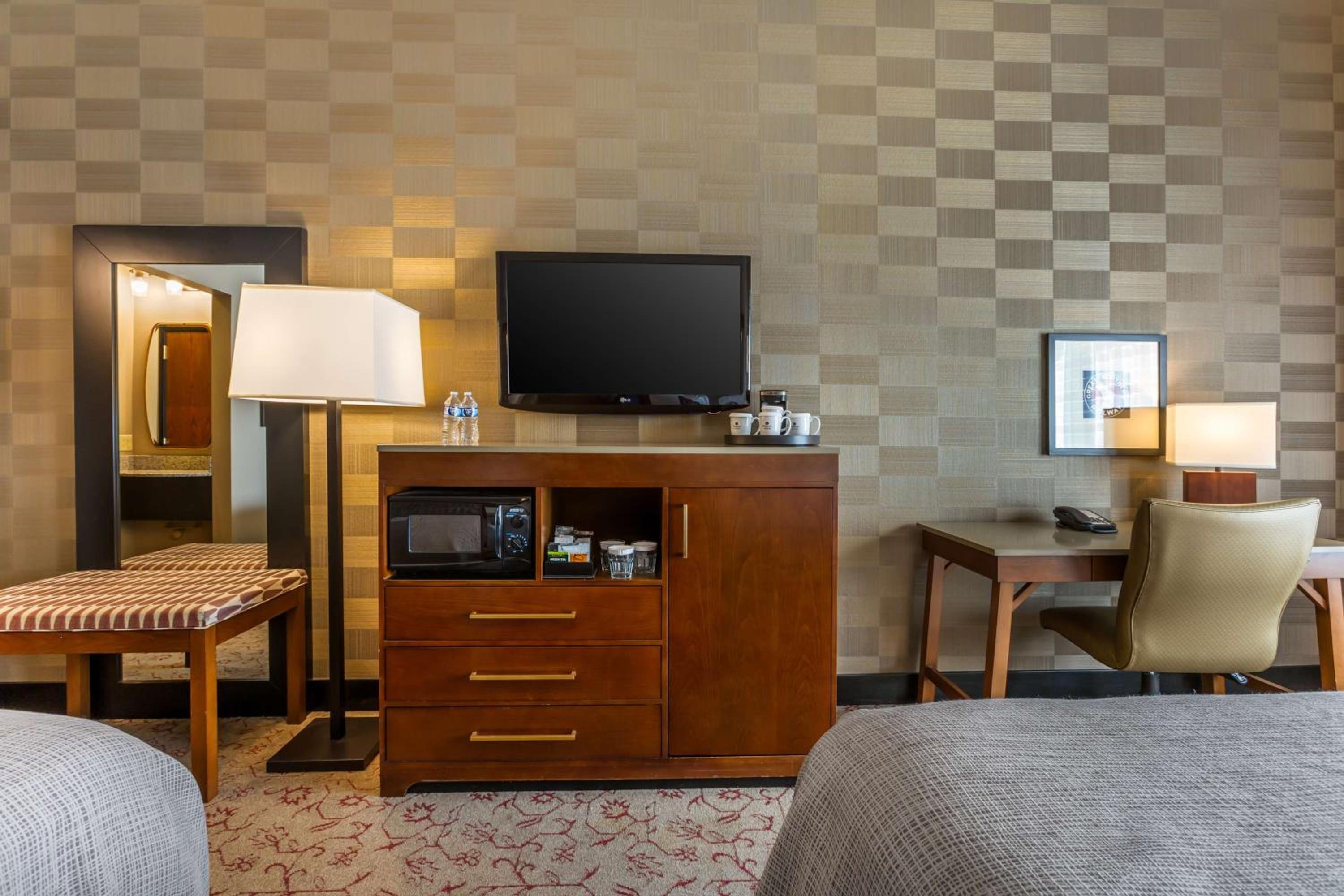 Queen Room with Two Queen Beds