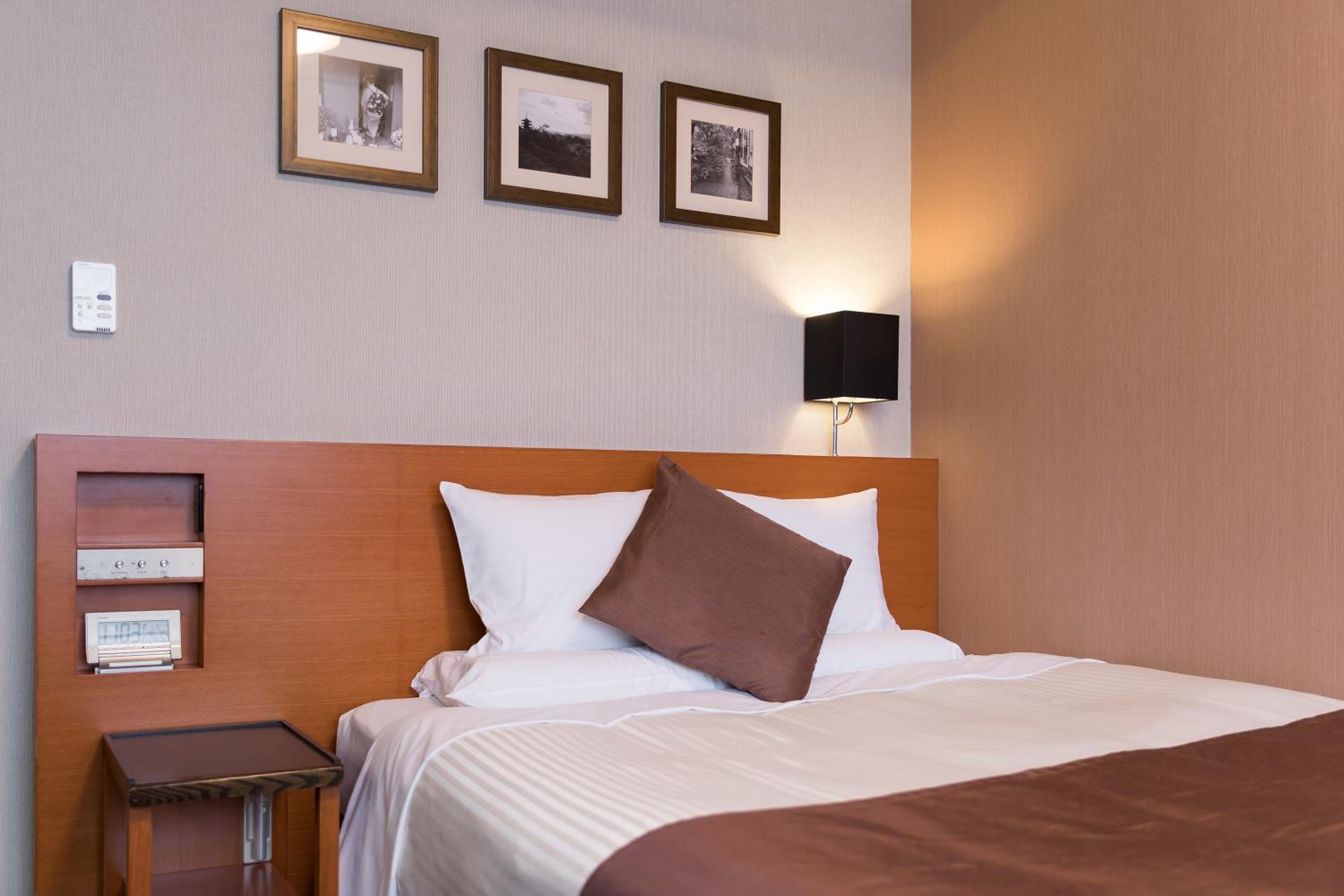 Standard Double Room - Non-Smoking - No Daily Cleaning